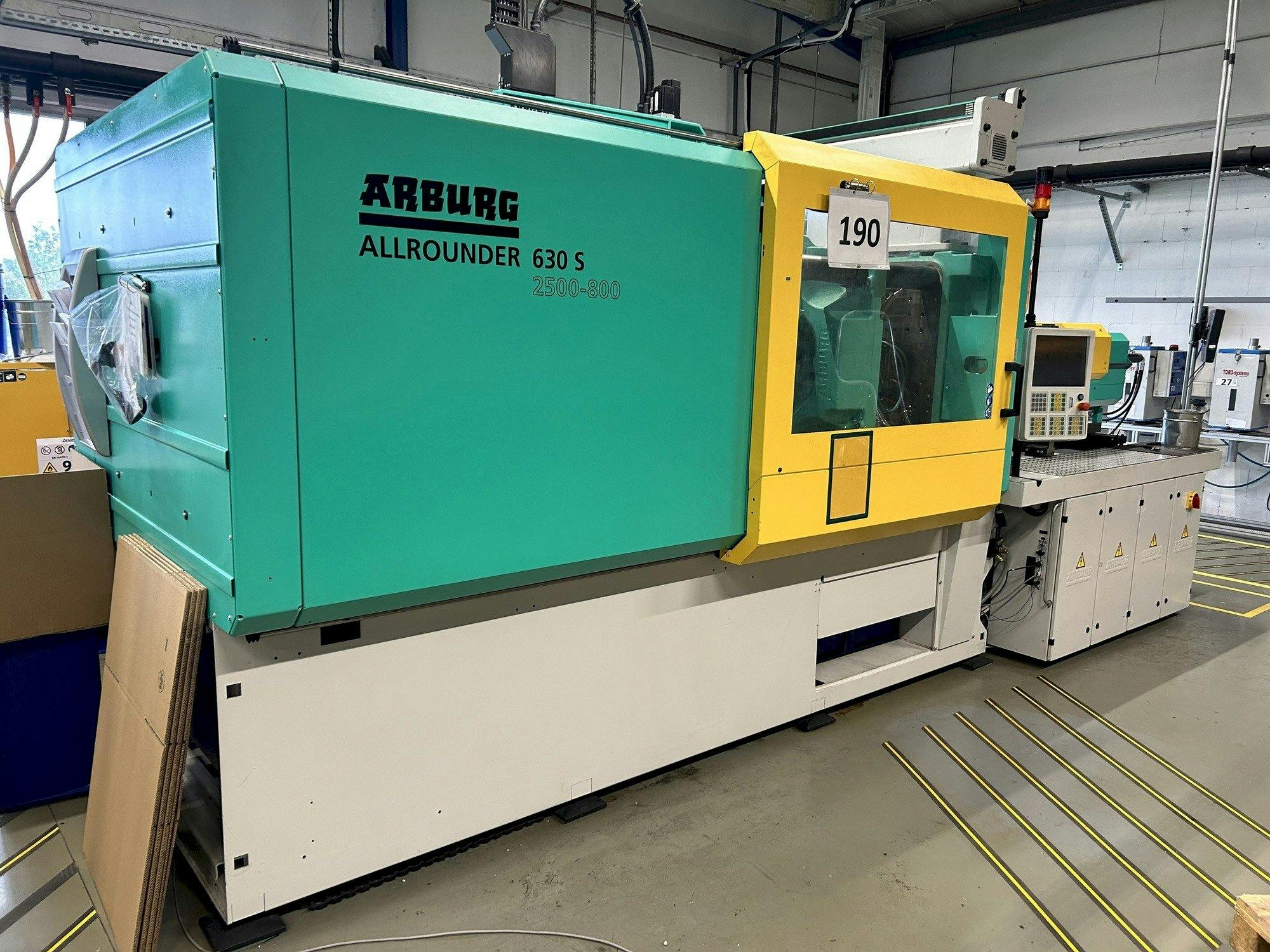 Arburg Allrounder 630S 2500-800 (2016)-maskinen framifrån