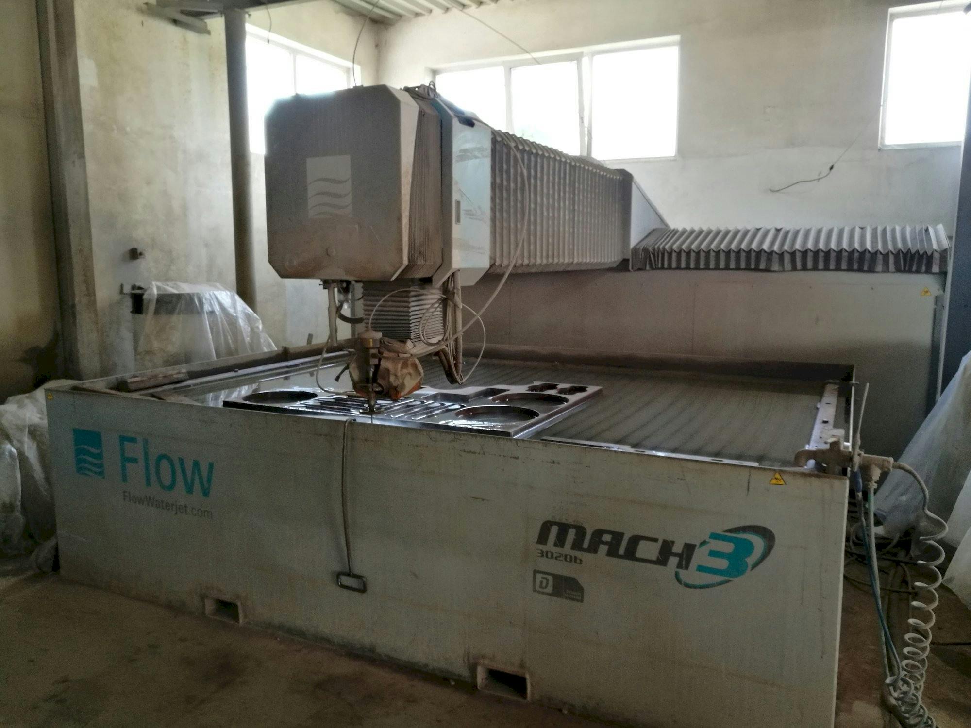 Flow Mach3-3020b-maskinen framifrån
