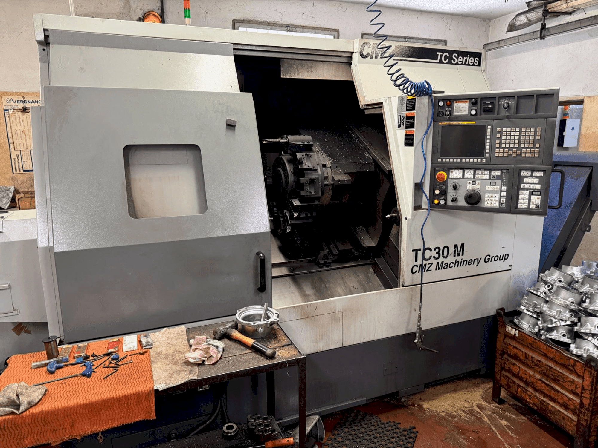CMZ TC30M-maskinen framifrån