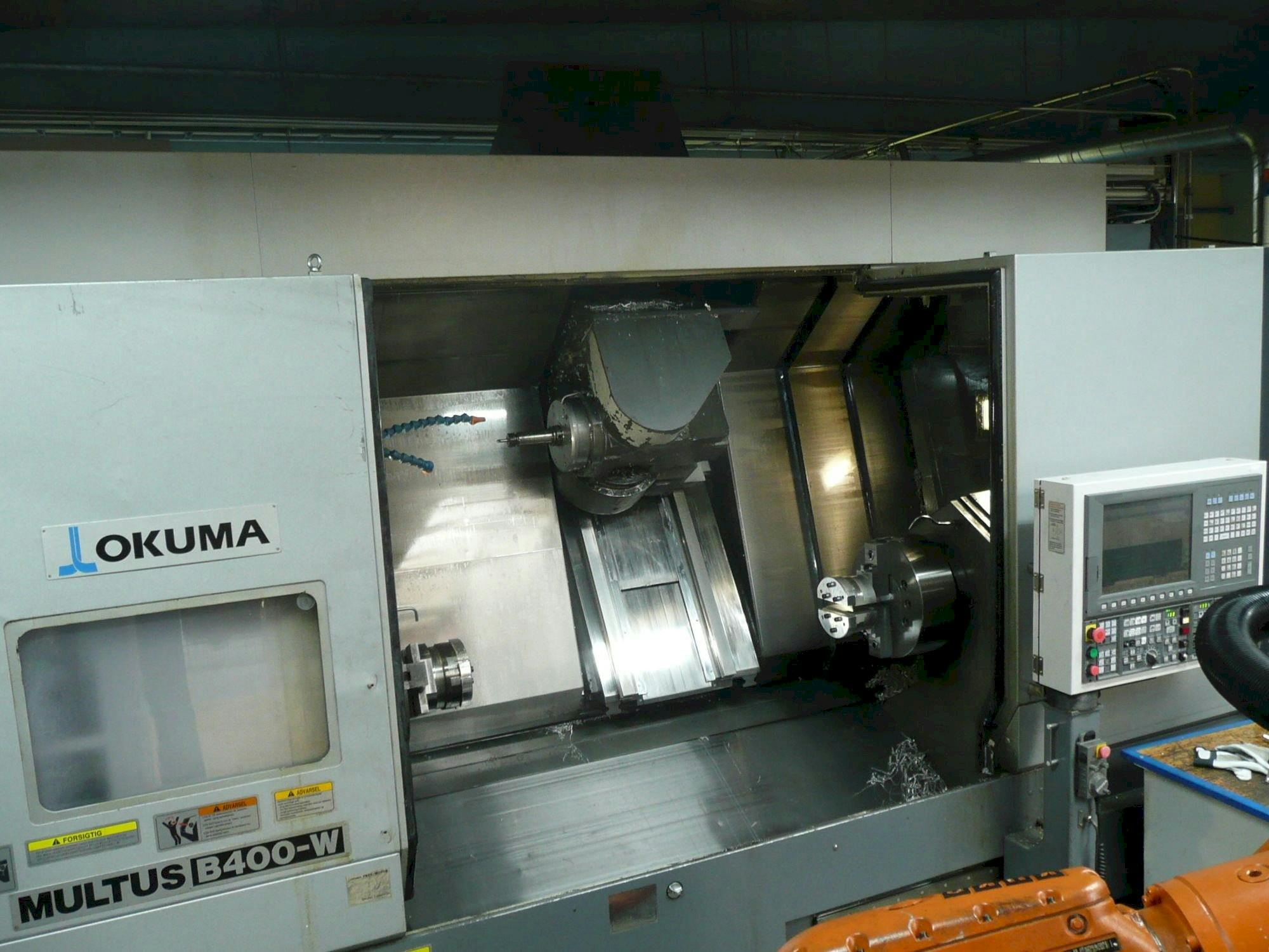Okuma MULTUS B400-W-maskinen framifrån