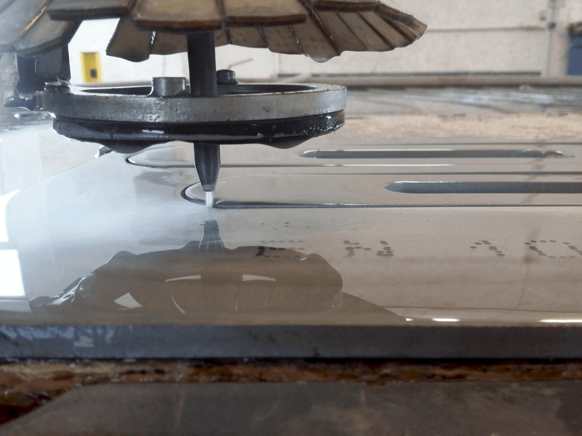 Intermac primus 322 (2014)-maskinens arbetsyta