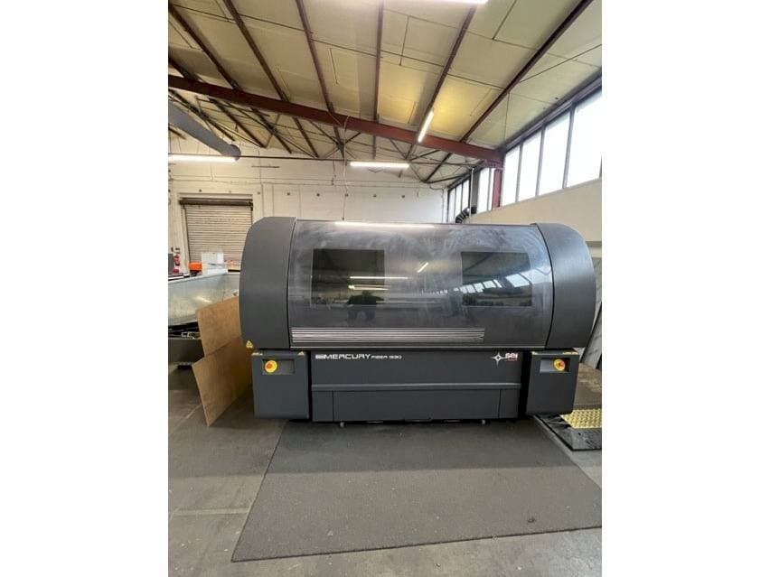 SEI Laser Mercury 1560-maskinen framifrån