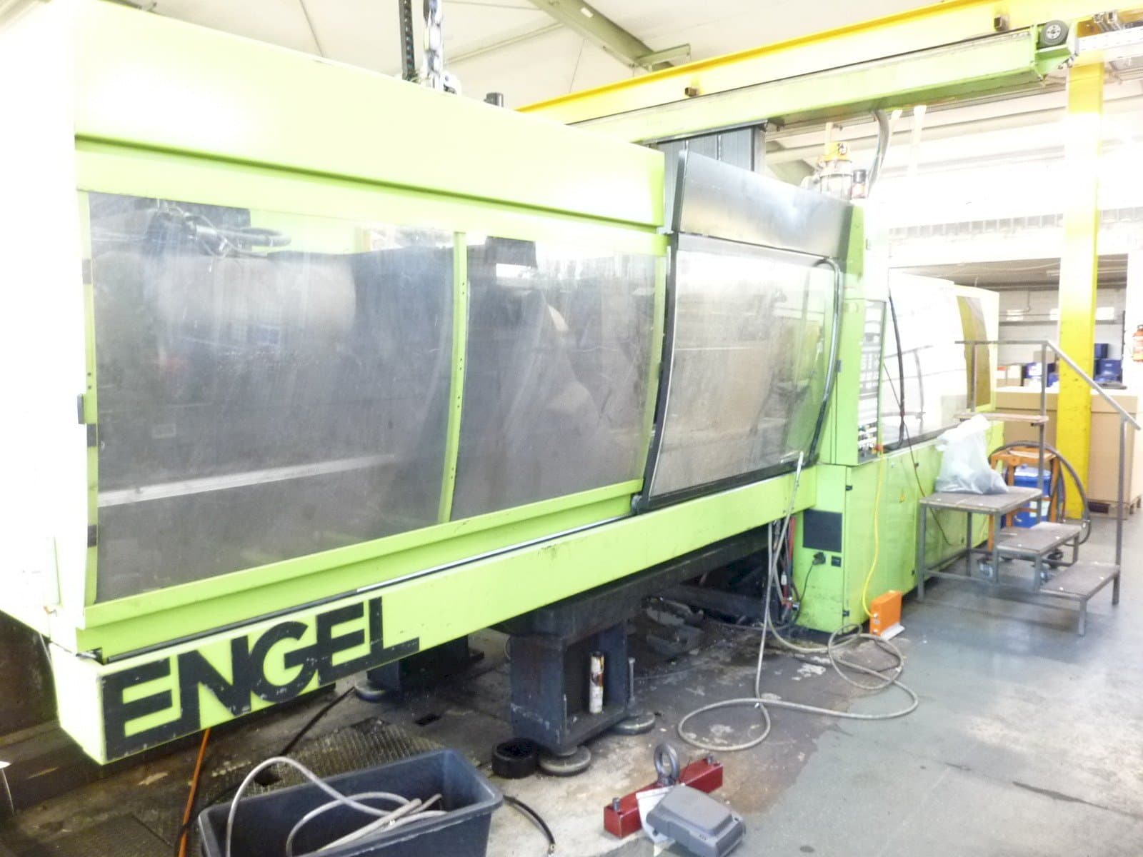 ENGEL ES 1800/275 HL-maskinen framifrån
