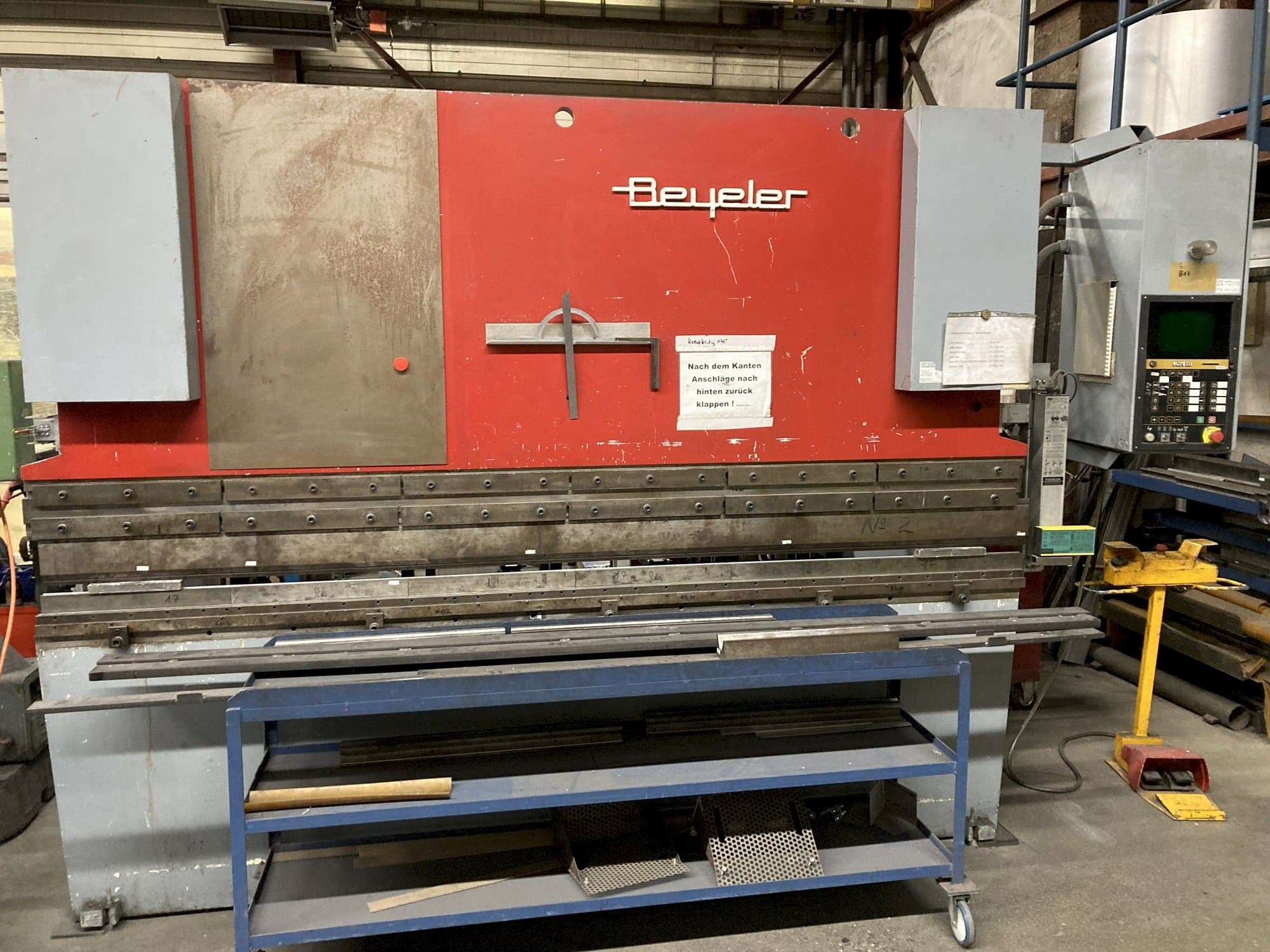 BEYELER M3-maskinen framifrån