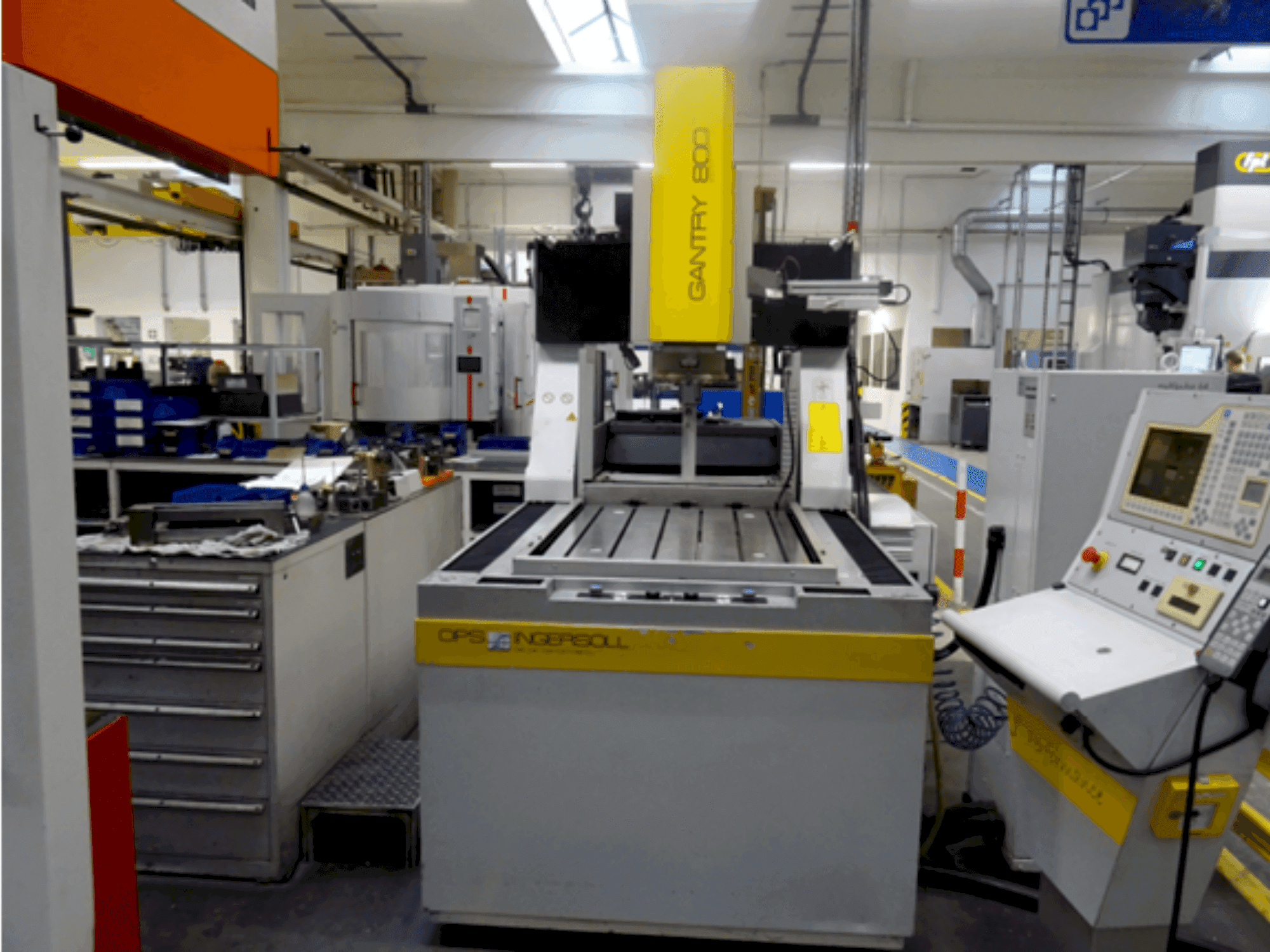 Ingersoll Rand Gantry 800-maskinen framifrån