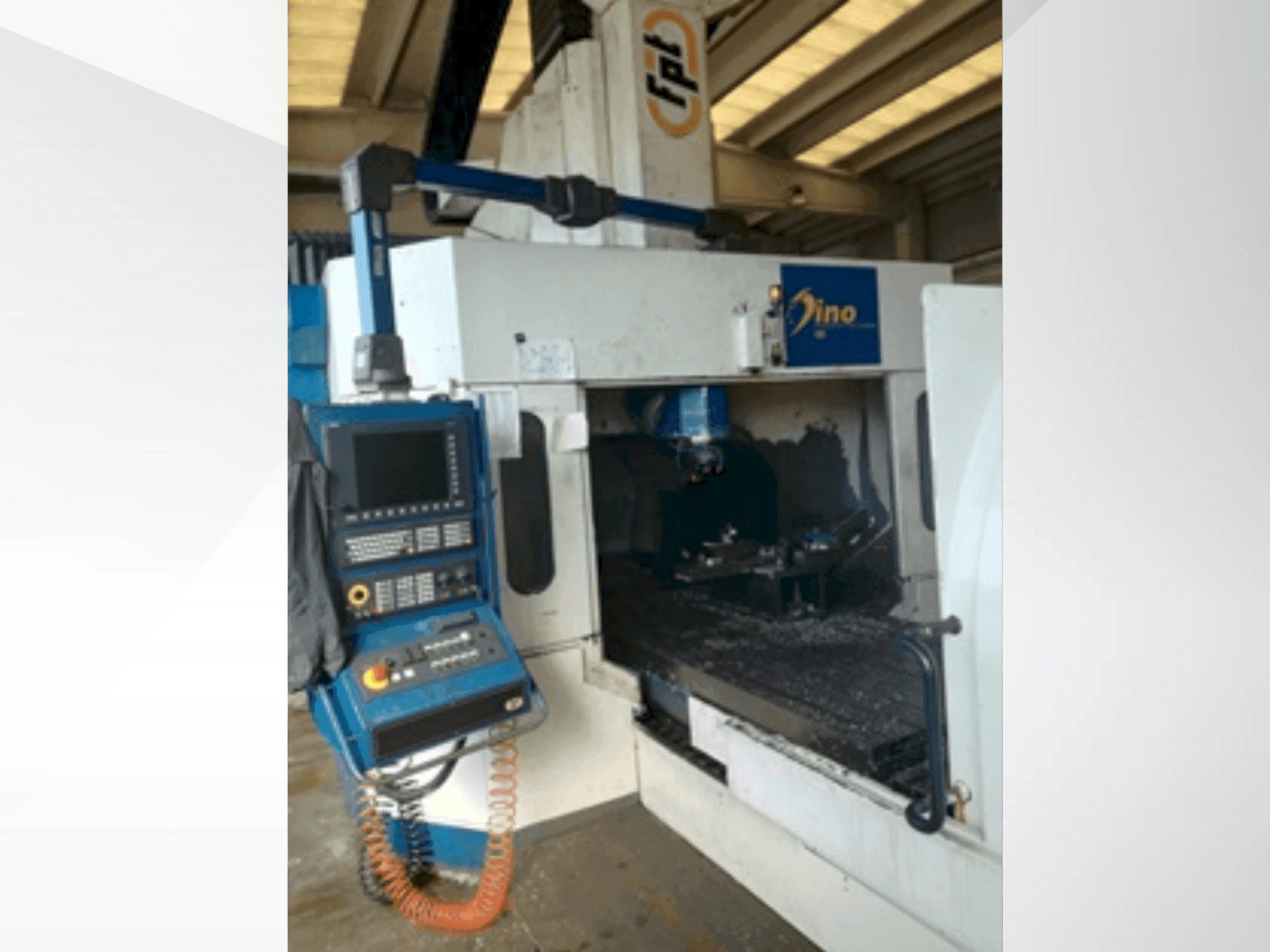 FPT DINO-maskinen framifrån