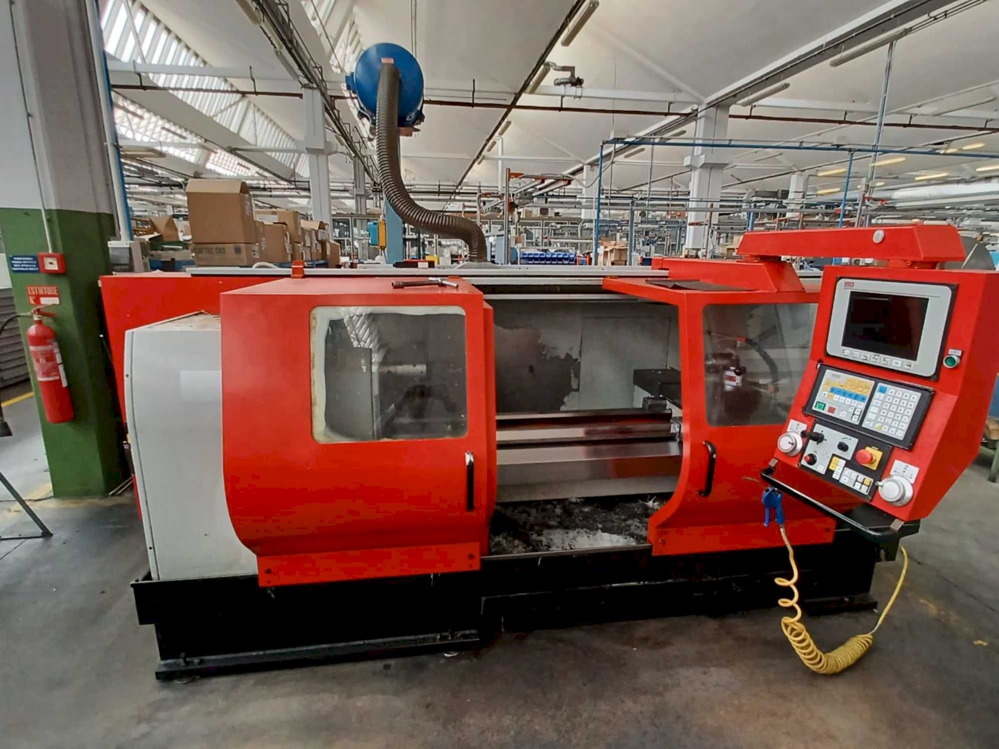 EMCO PADOVANI LABOR E260-maskinen framifrån