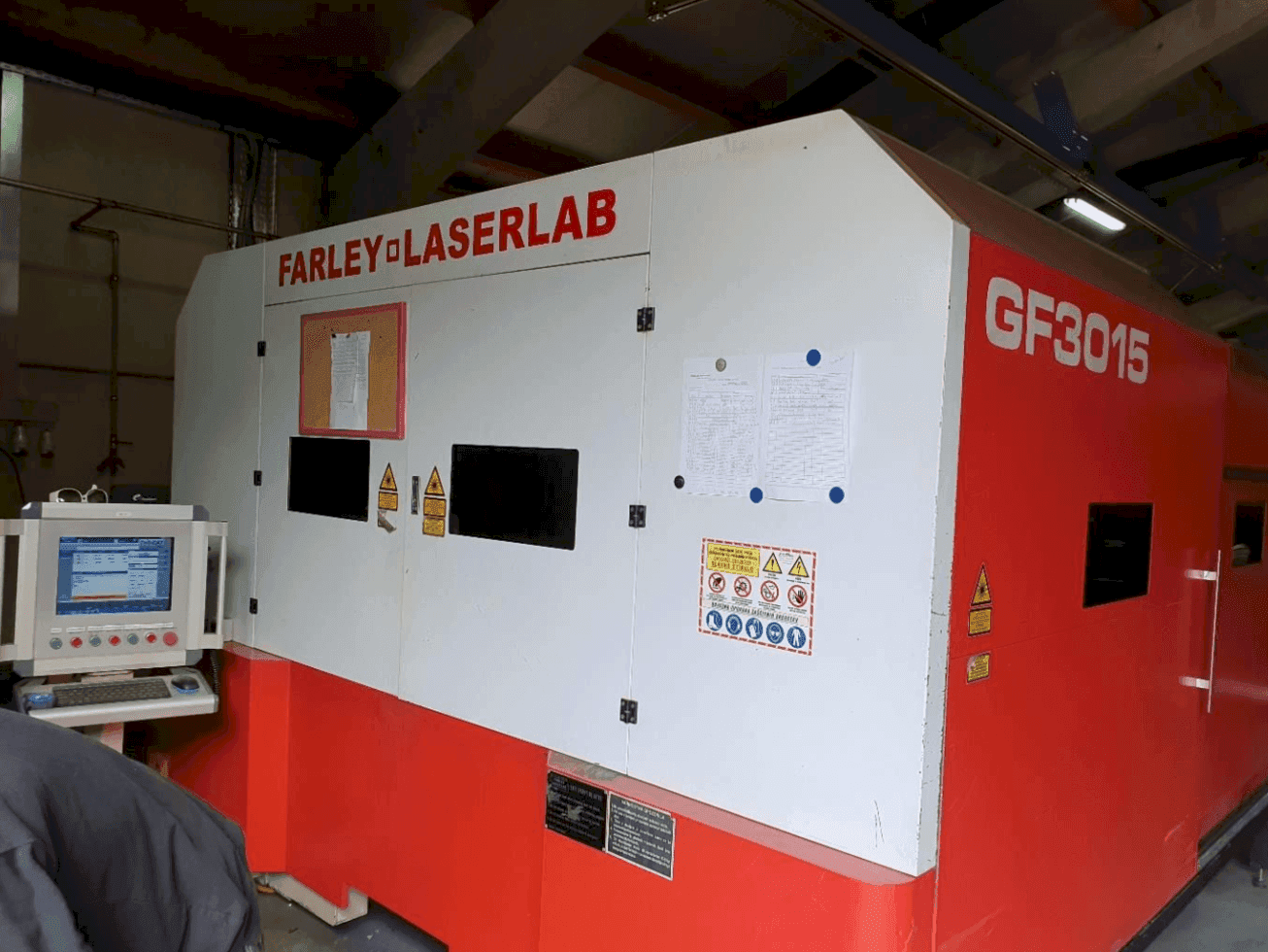 Farley Laserlab Ht Gf 3015 Fiber-maskinen framifrån