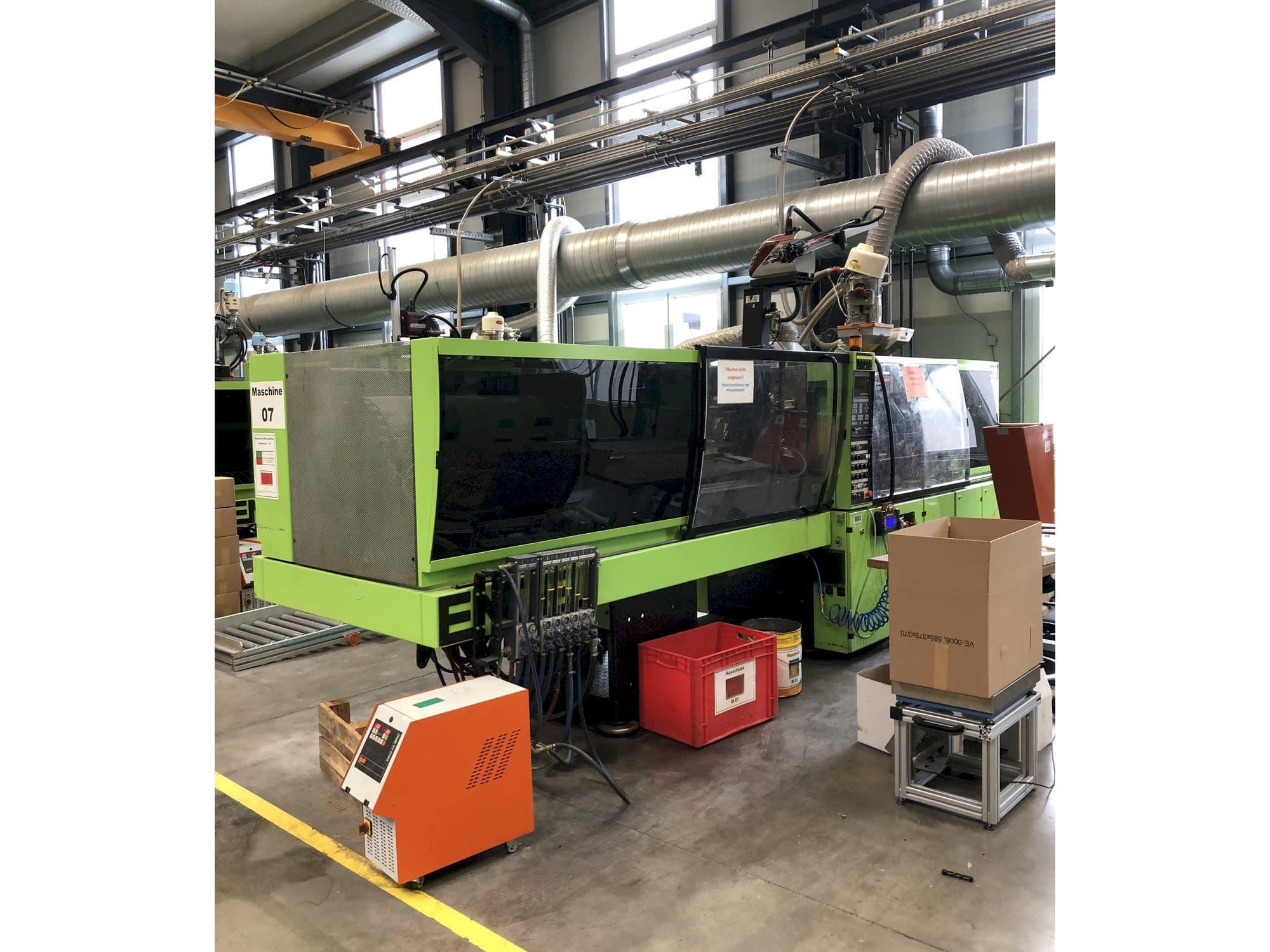 Engel ES 1050 / 150 HL-maskinen framifrån