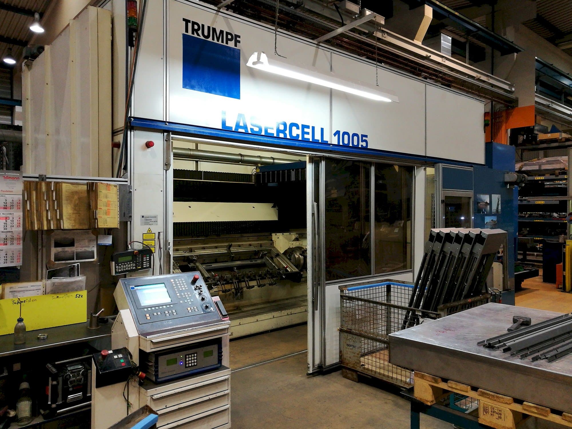 Trumpf-maskinen sedd från vänsterLasercell TLC 1005