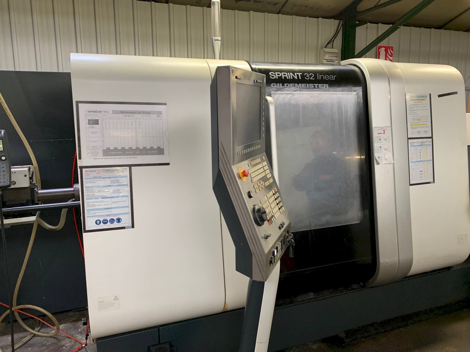 DMG SPRINT 32 linear-maskinen framifrån