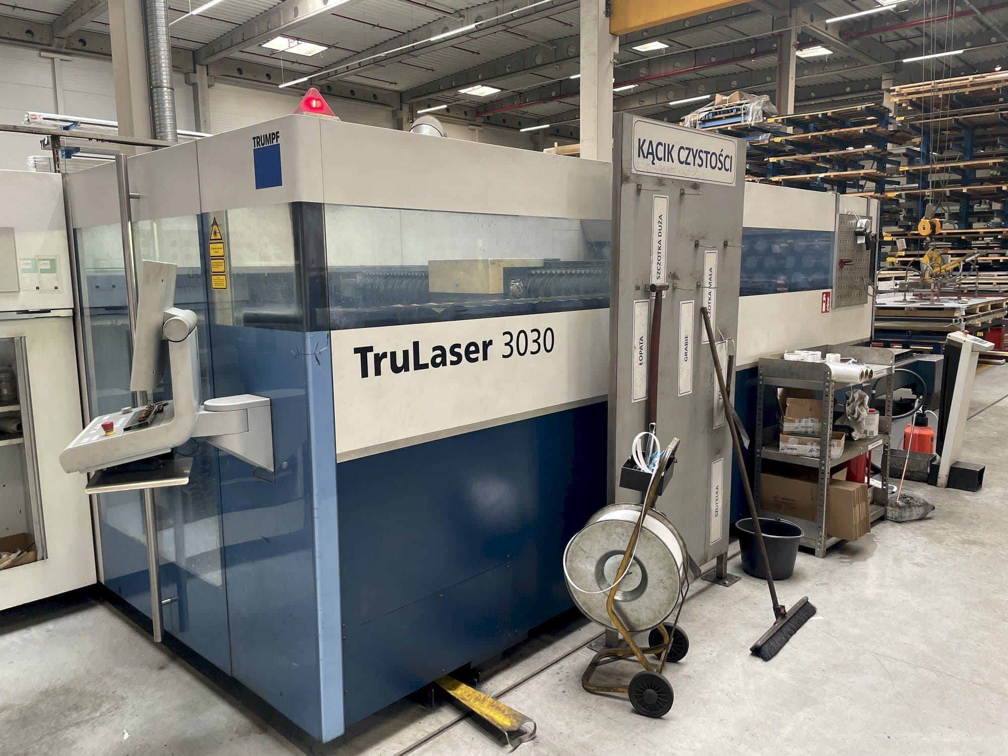 Trumpf TruLaser 3030-maskinen framifrån