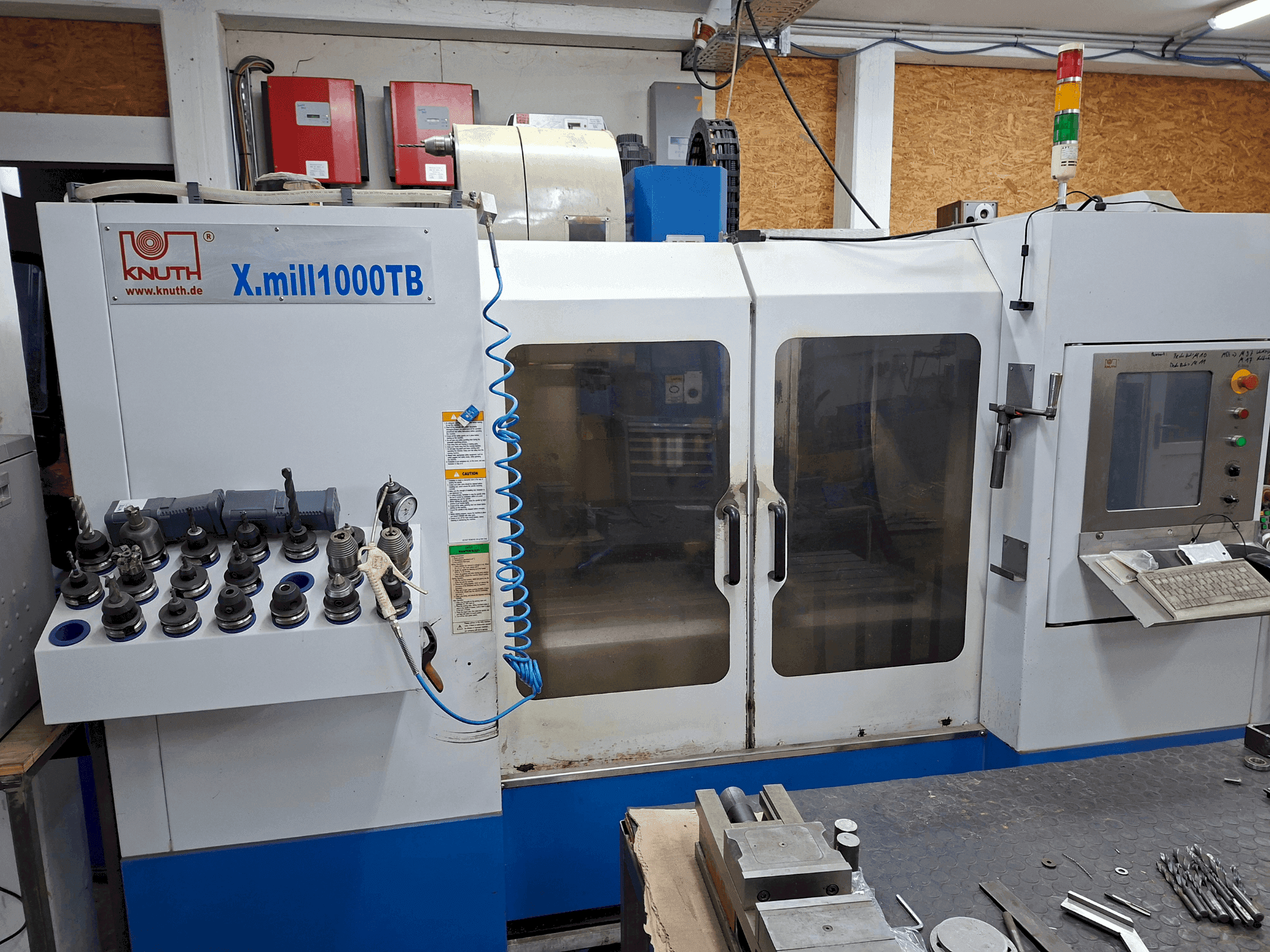 KNUTH XMill 1000 TB-maskinen framifrån