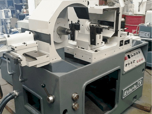 Estarta 312-maskinen framifrån