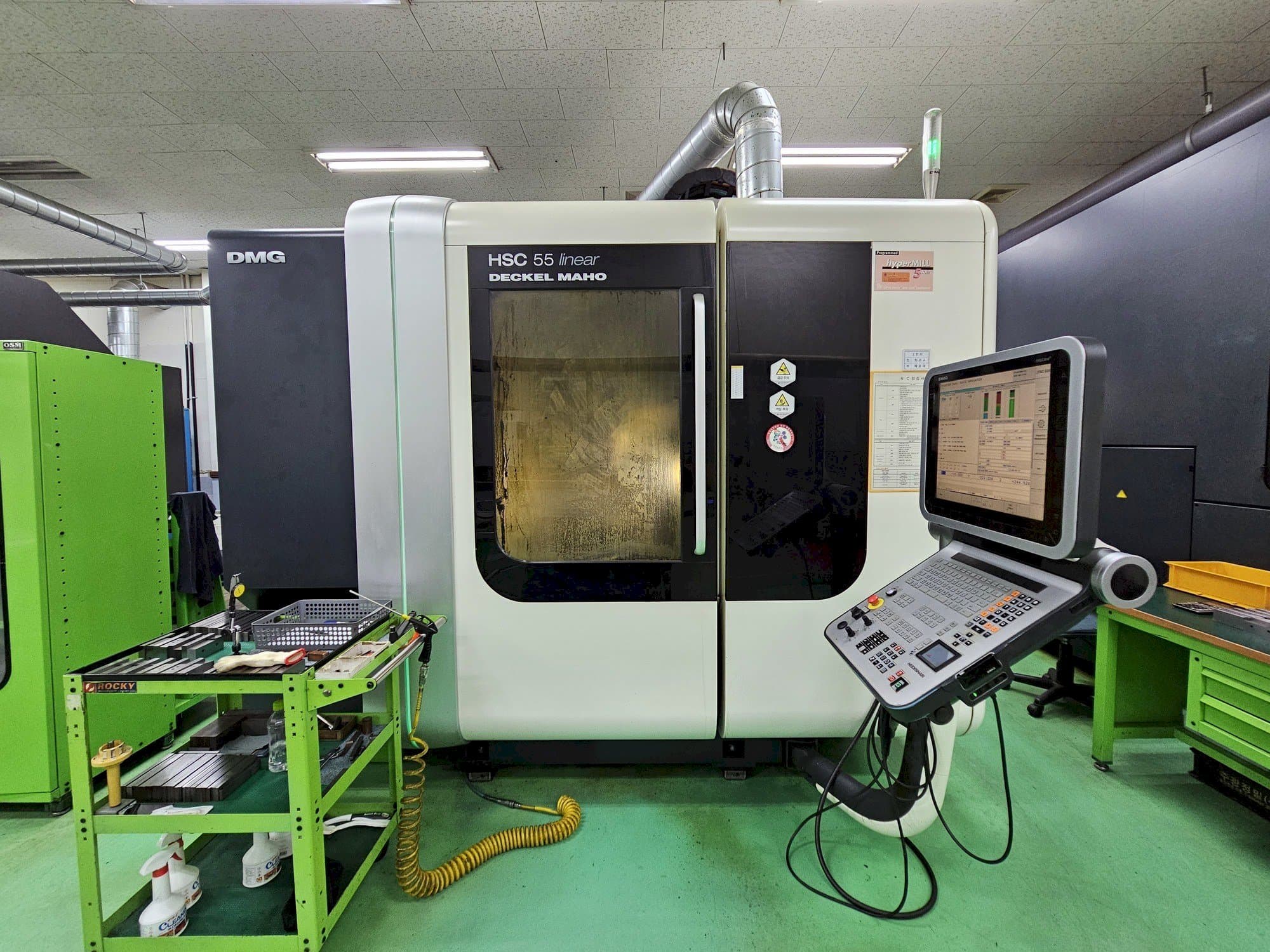 DECKEL MAHO HSC 55 linear-maskinen framifrån