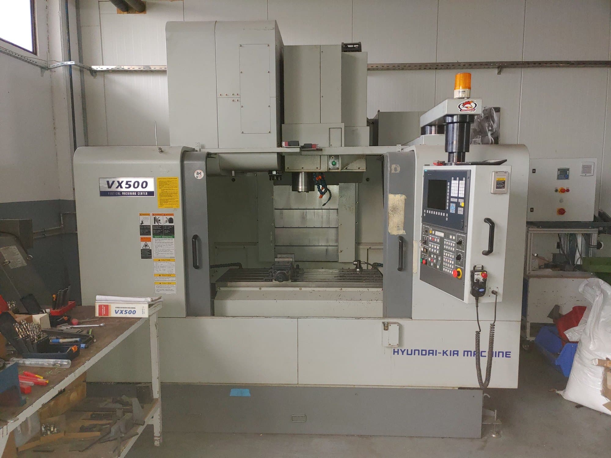 Hyundai Kia VX 500-maskinen framifrån