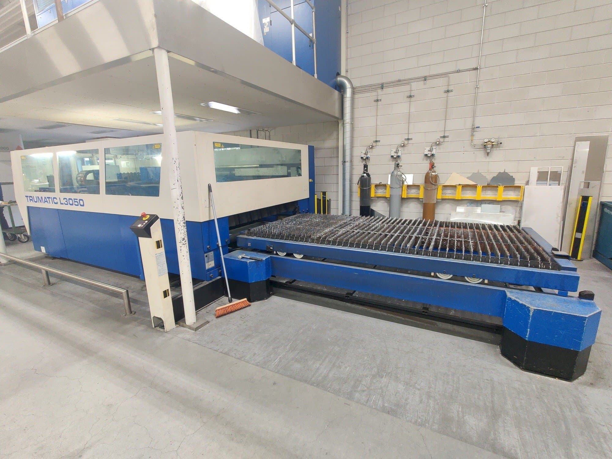 Trumpf Trumatic L3050-maskinen framifrån
