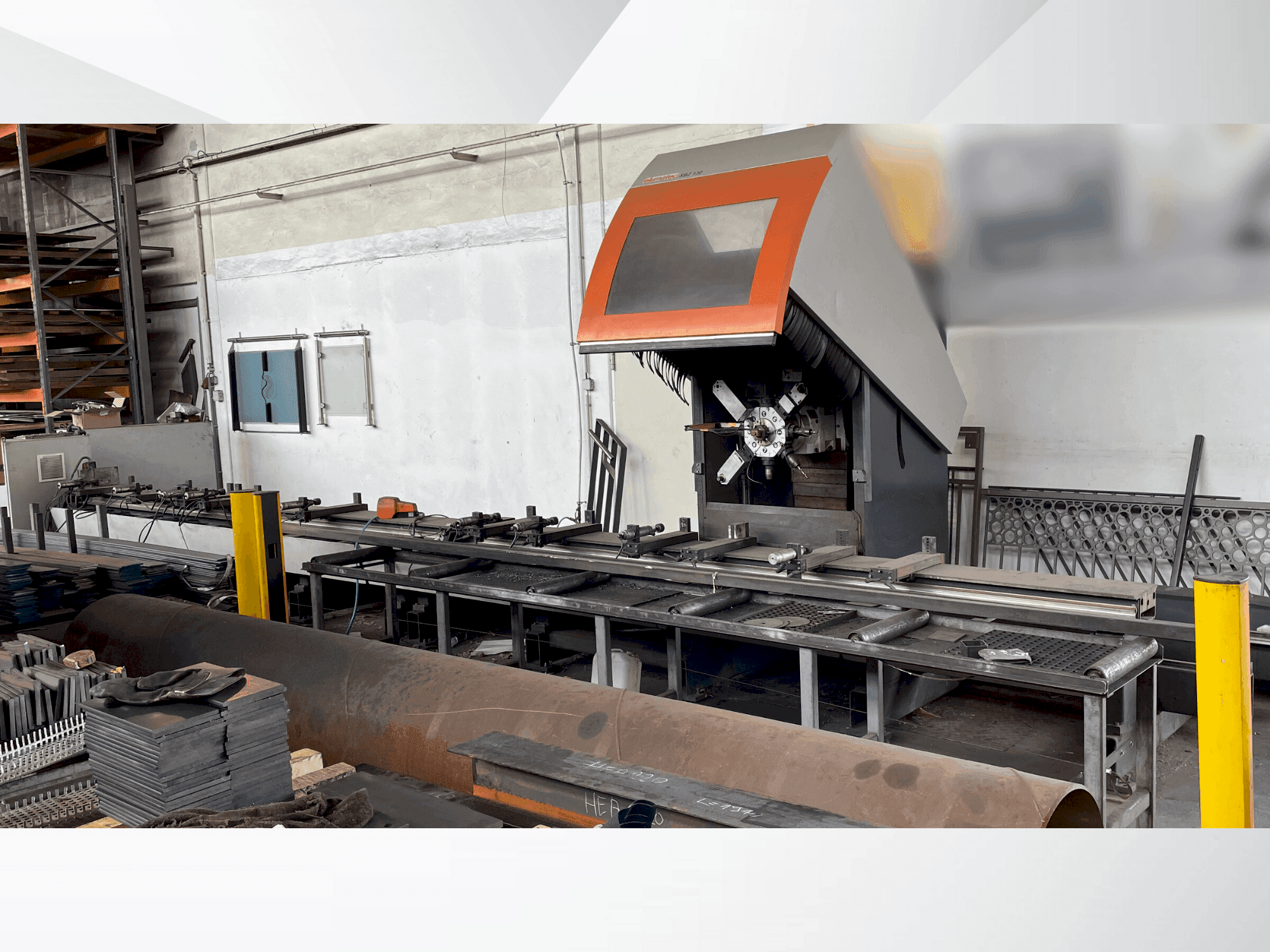 Elumatec SBZ 130-maskinen framifrån