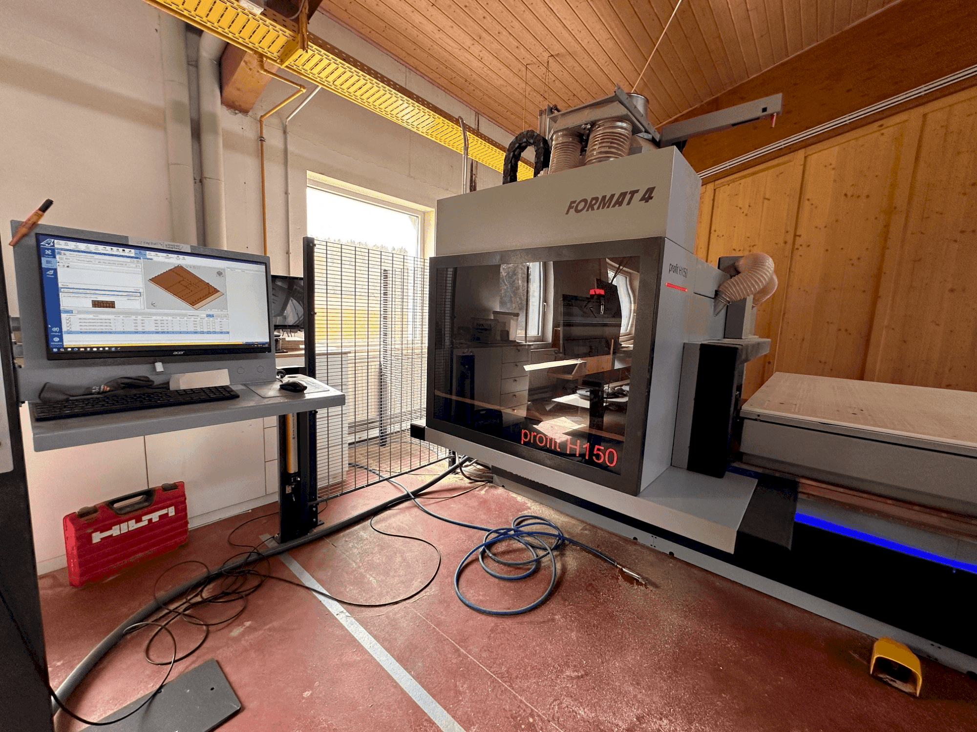 FORMAT4 Profit H150 22.32 T-maskinen framifrån