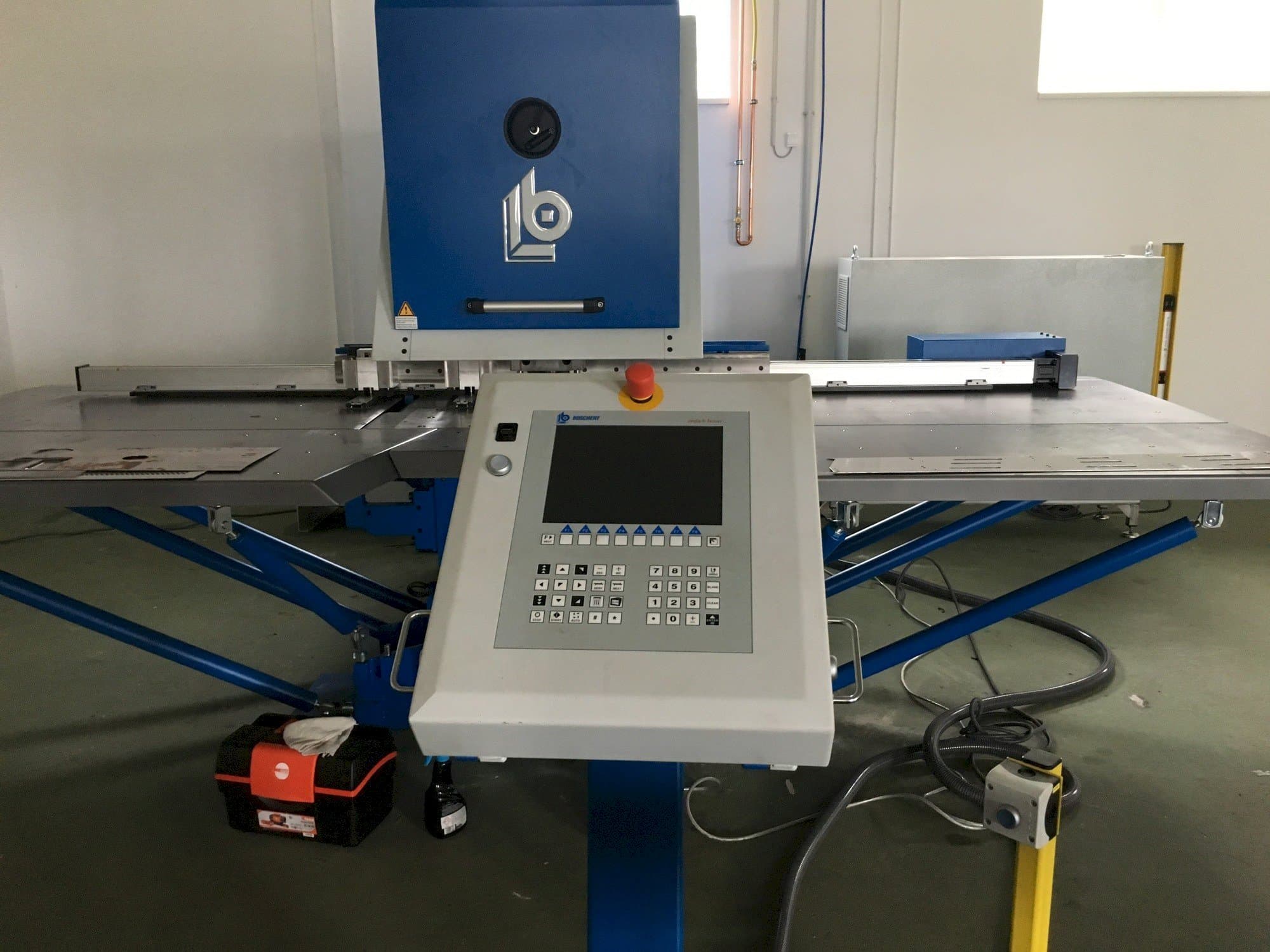 BOSCHERT Compact 750-maskinen framifrån