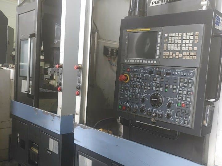 Doosan VT450 2SP-maskinen framifrån