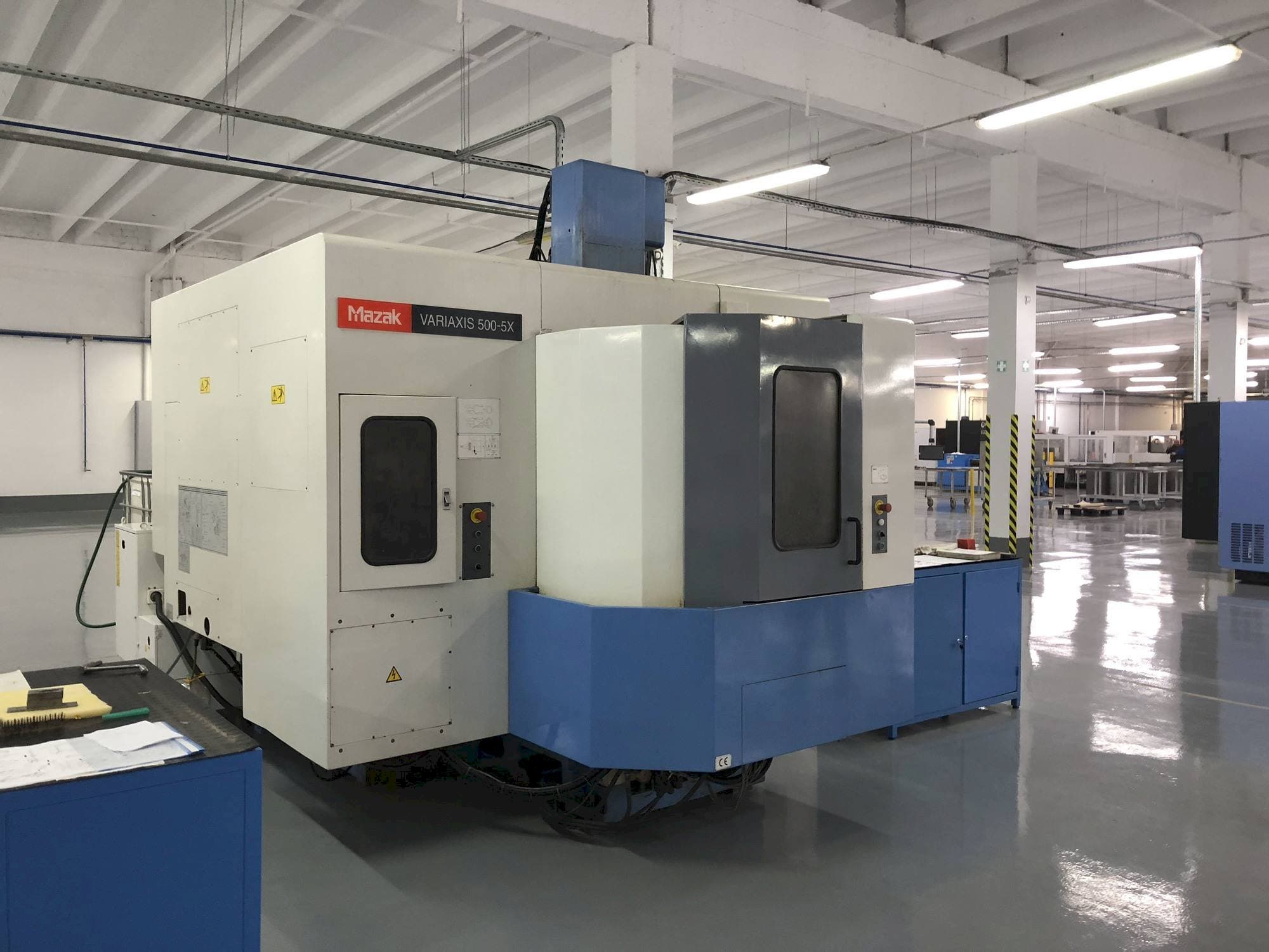 Mazak VARIAXIS 500-5X-maskinen framifrån
