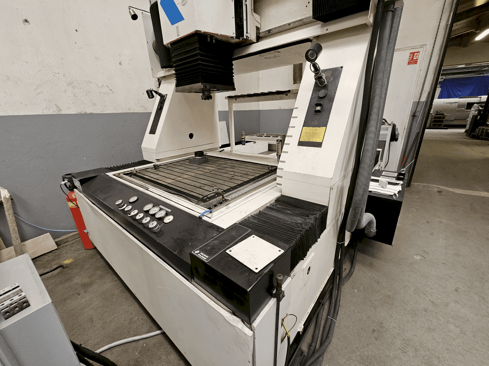 INGERSOLL IG1300 PENTA-maskinen framifrån
