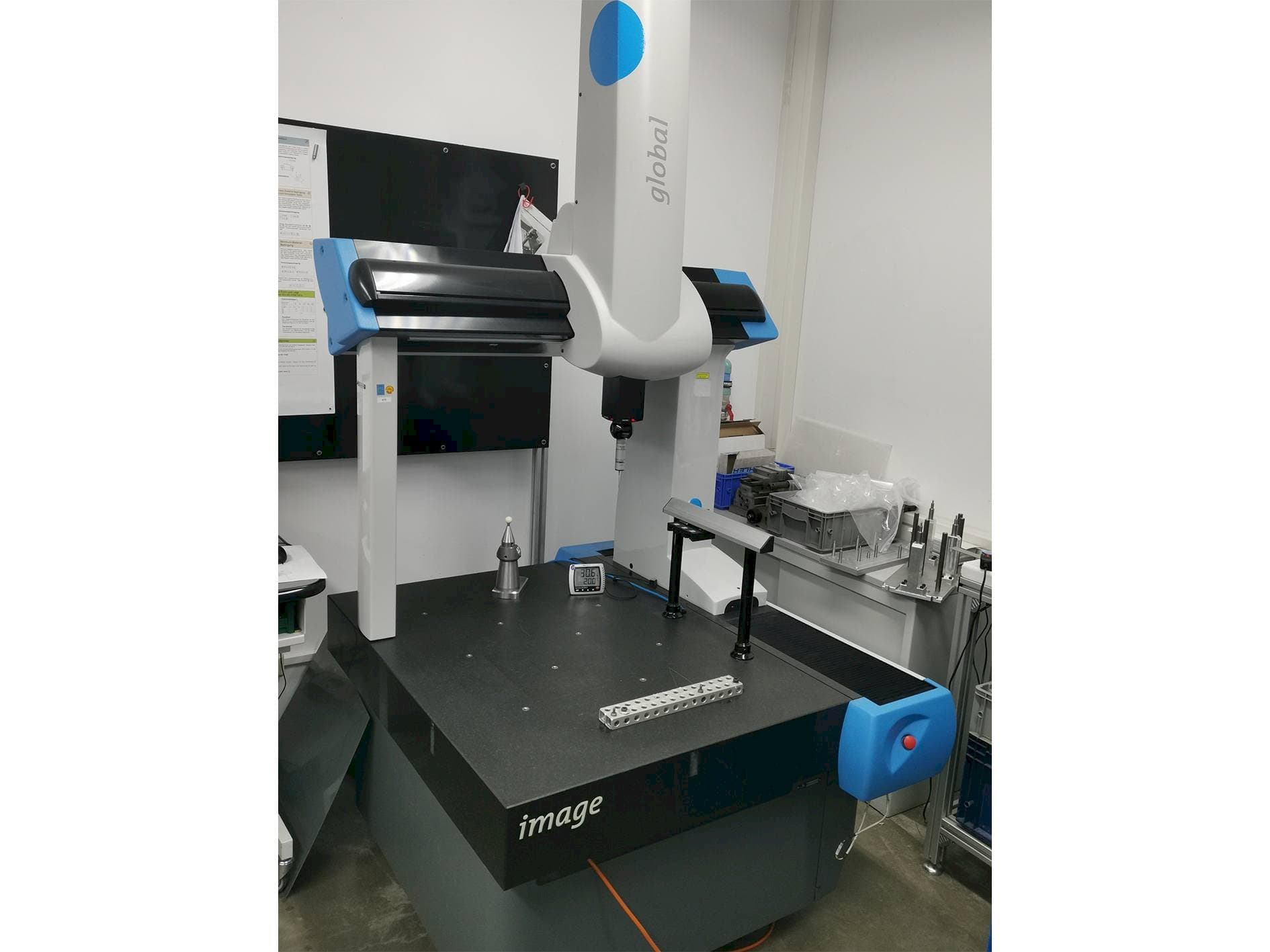 DEA GLOBAL I/070505-maskinen framifrån