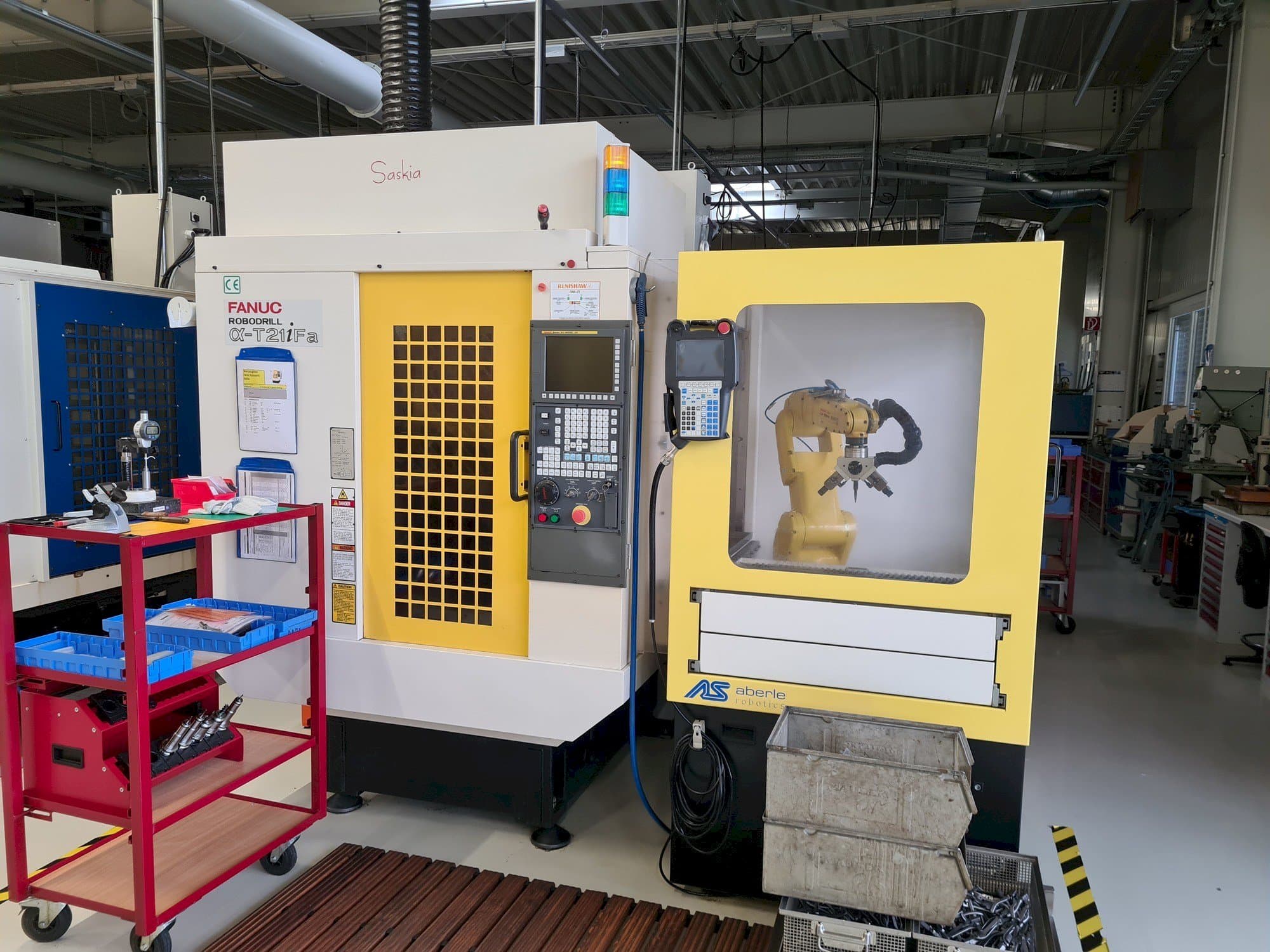 FANUC Robodrill ALPHA T21iFA-maskinen framifrån