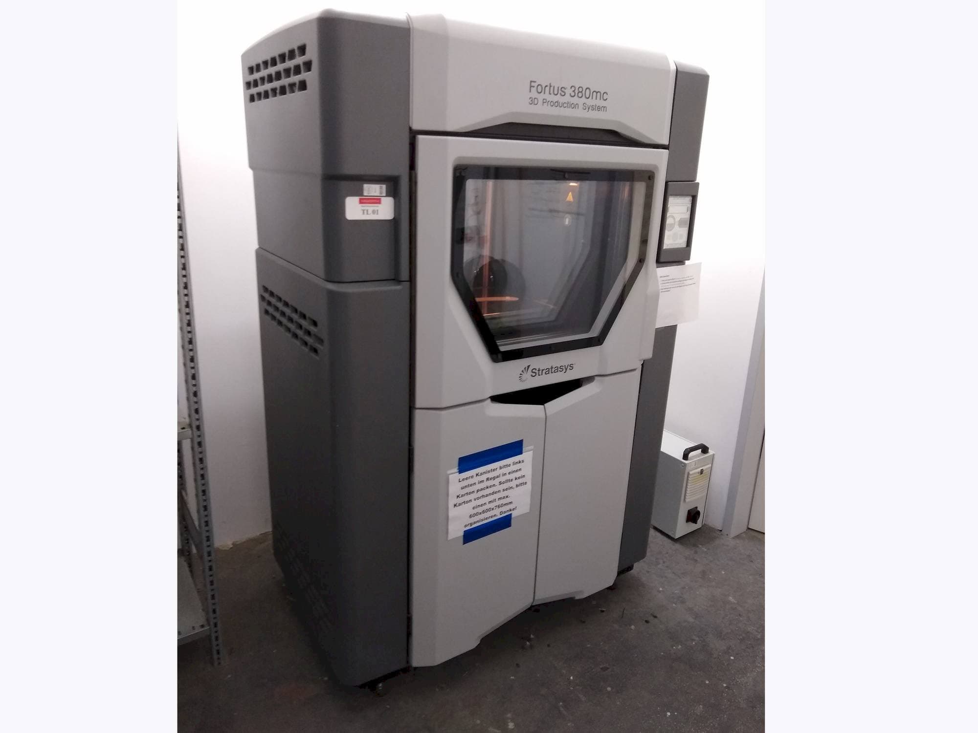 Stratasys Fortus 380MC-maskinen framifrån