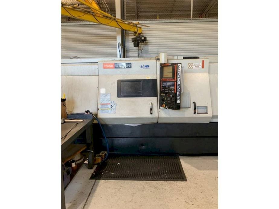 Mazak QUICK TURN NEXUS 450 II-maskinen framifrån