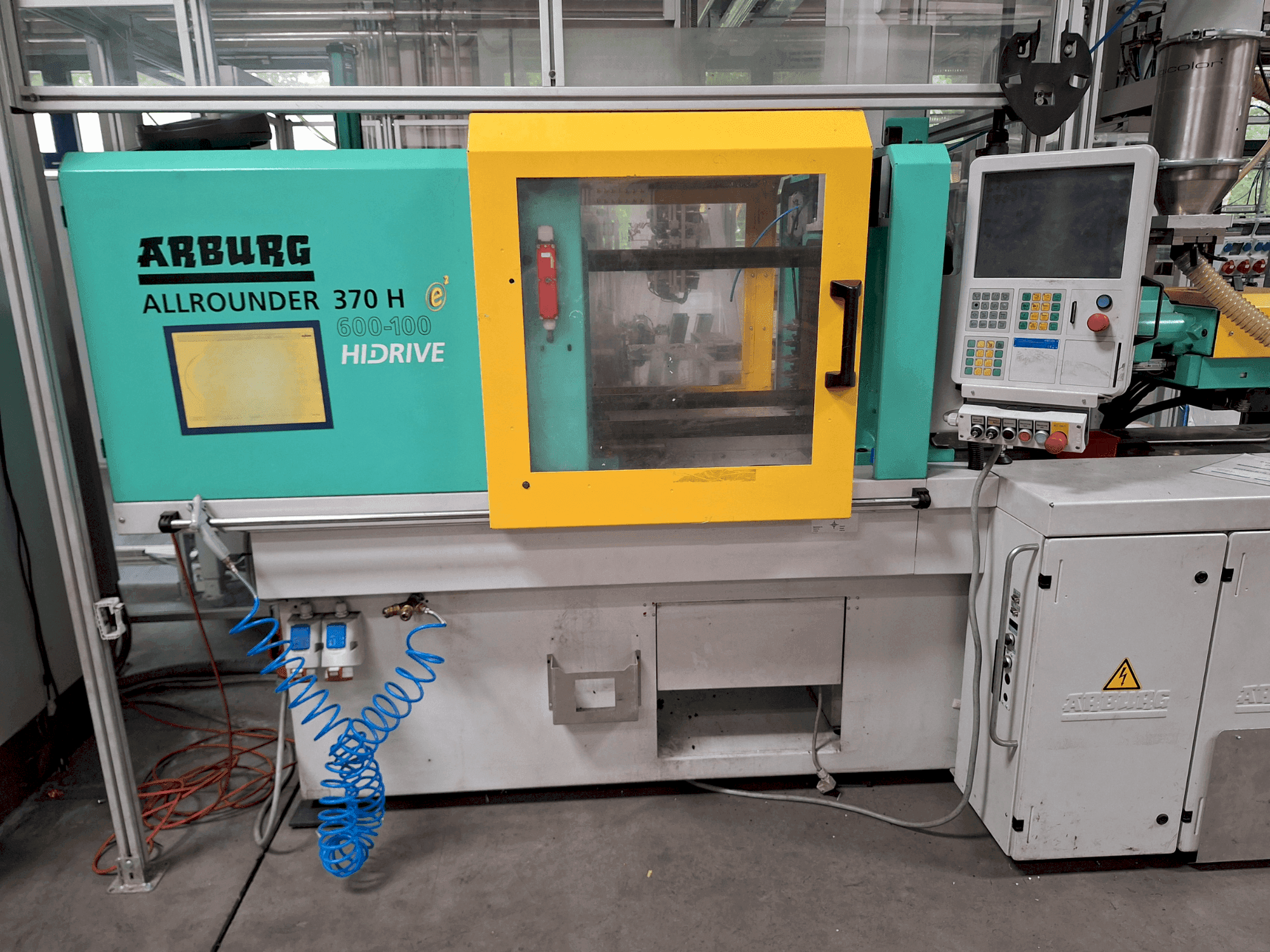 Arburg Allrounder 370 H 600-100-maskinen framifrån