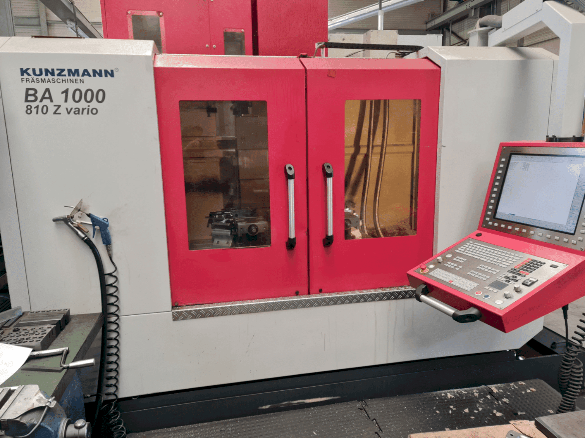 KUNZMANN BA 1000/810 Vario  (2013)-maskinen framifrån