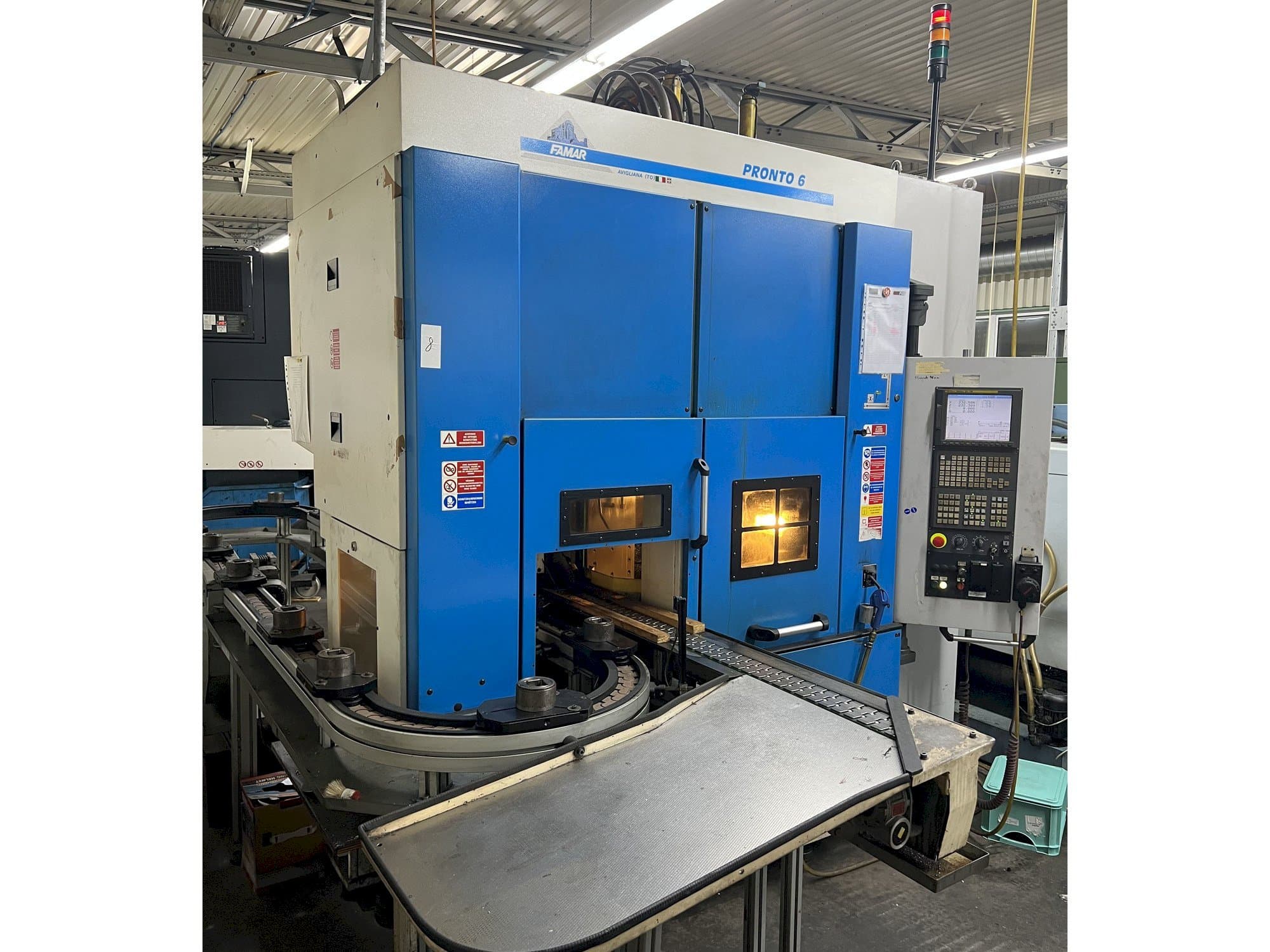 Famar Pronto 6-maskinen framifrån