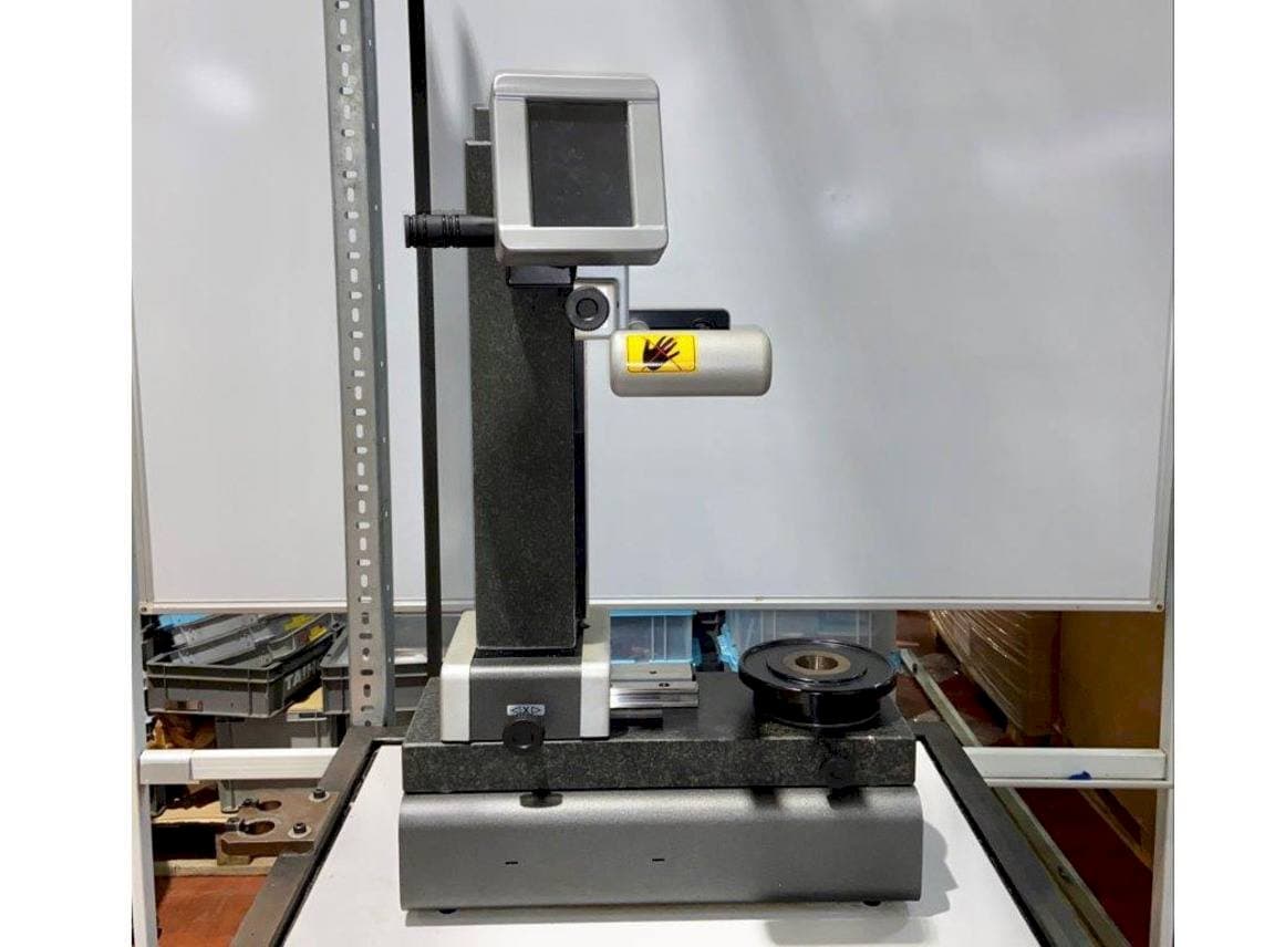 ELB CONTROLLI LARTH-maskinen framifrån