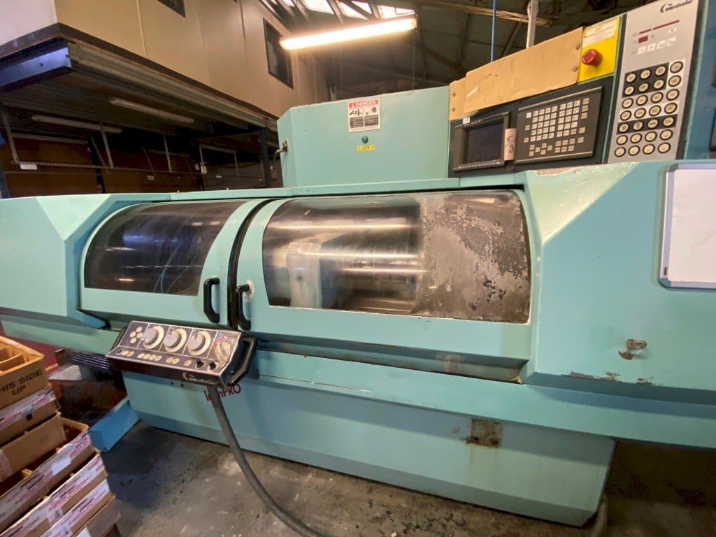 STUDER S30 lean Pro-maskinen framifrån