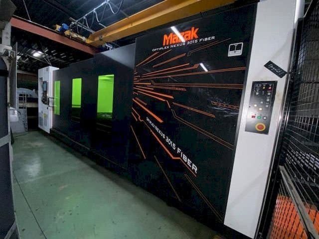 Mazak Optiplex Nexus 3015-maskinen framifrån