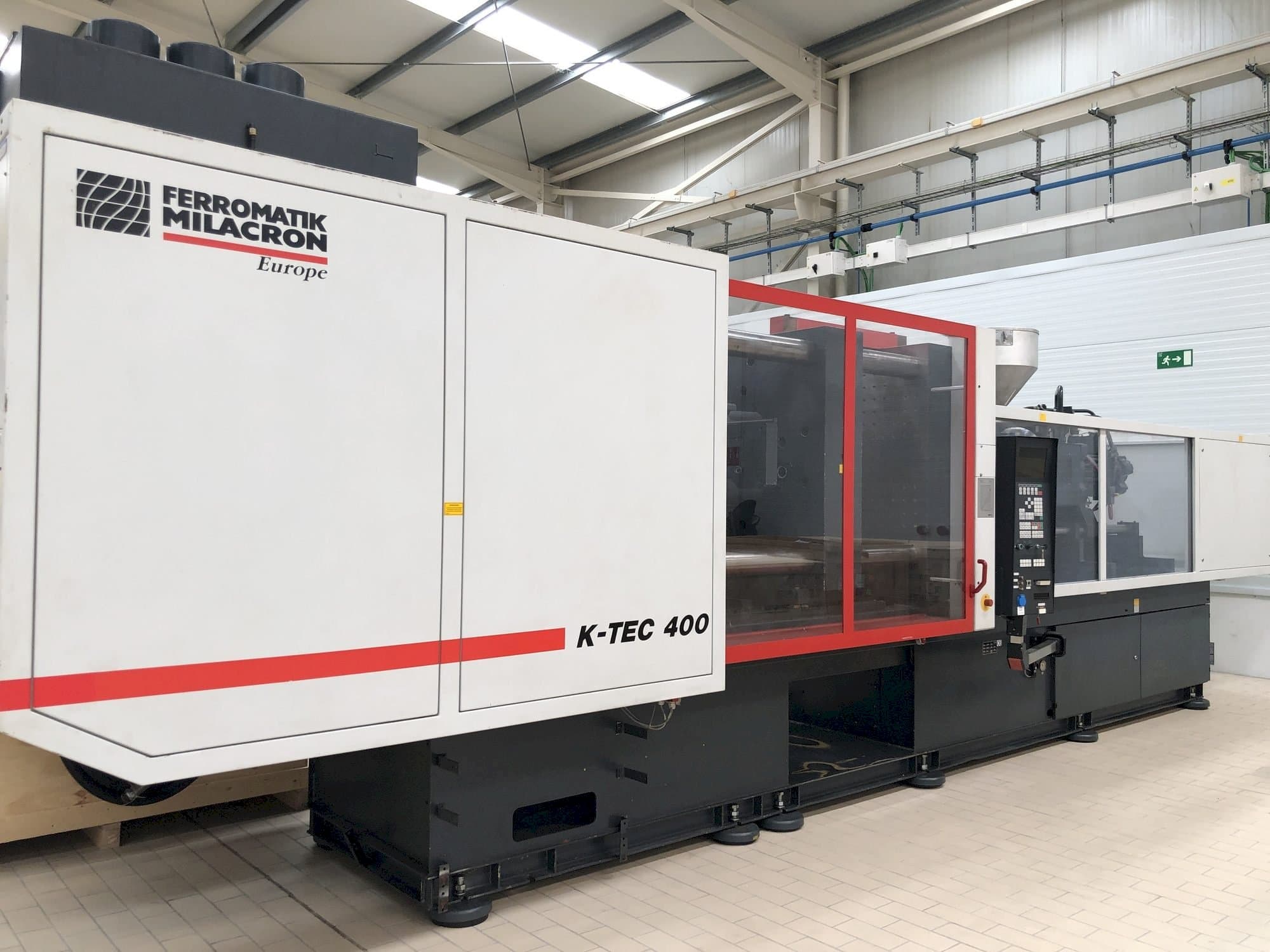 Ferromatik K-TEC400S-maskinen framifrån