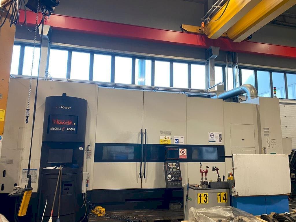 Mazak Integrex E650H x 3000mm-maskinen framifrån