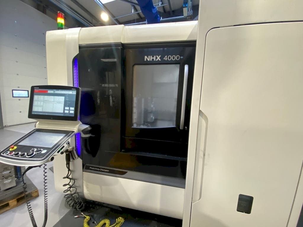 DMG MORI NHX 4000-maskinen framifrån