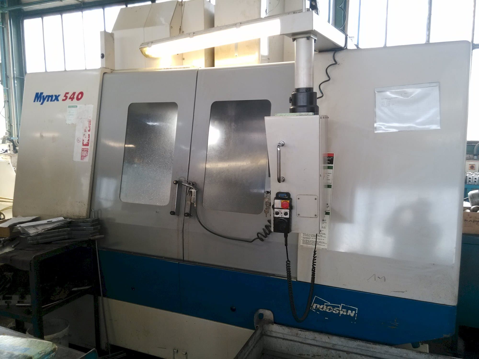 Doosan Mynx 540-maskinen framifrån