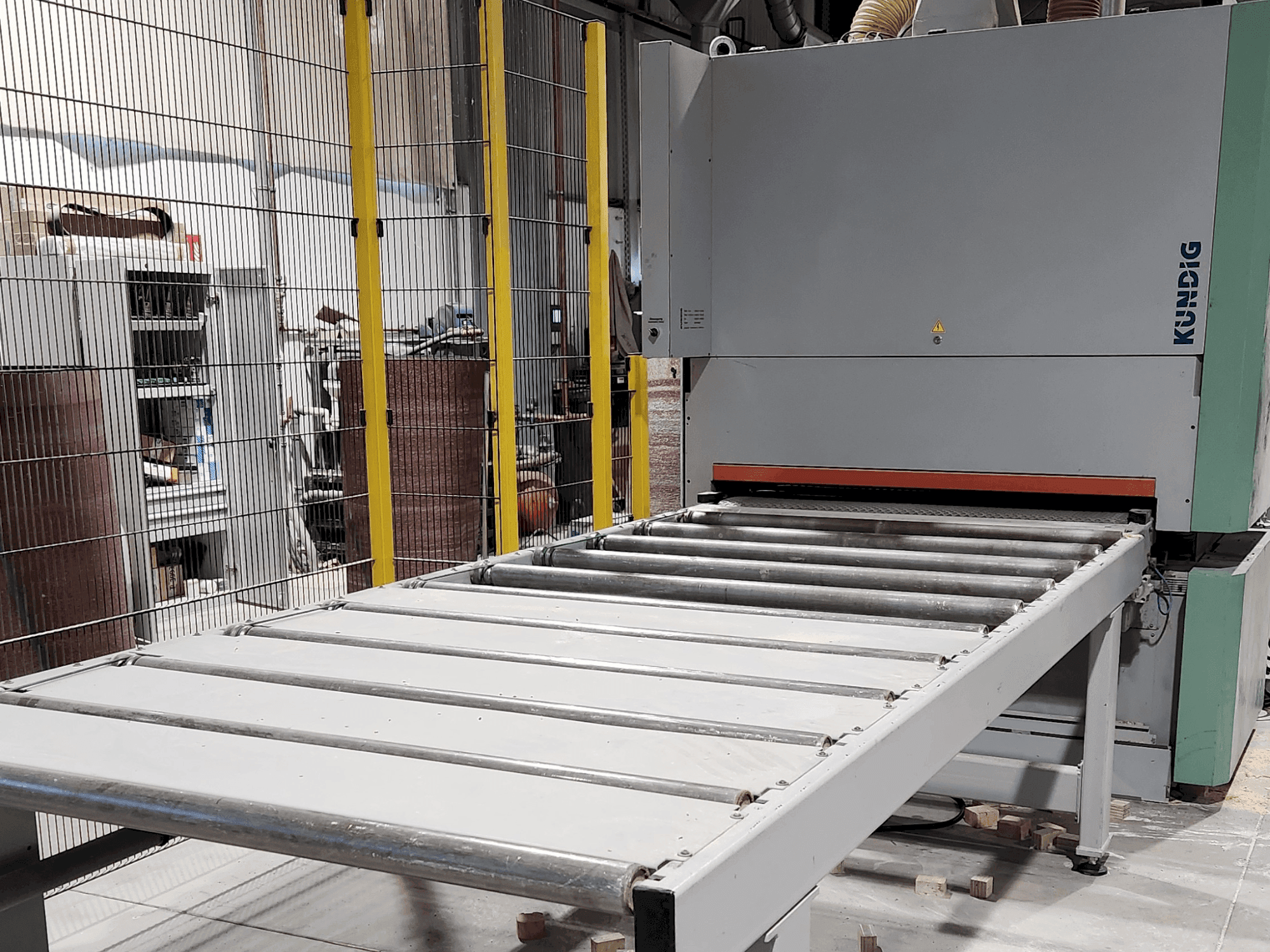 Kundig Premium-2 1350-RG-maskinen framifrån