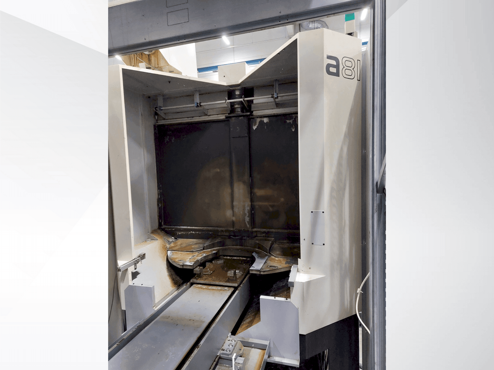 Makino a81-maskinen framifrån