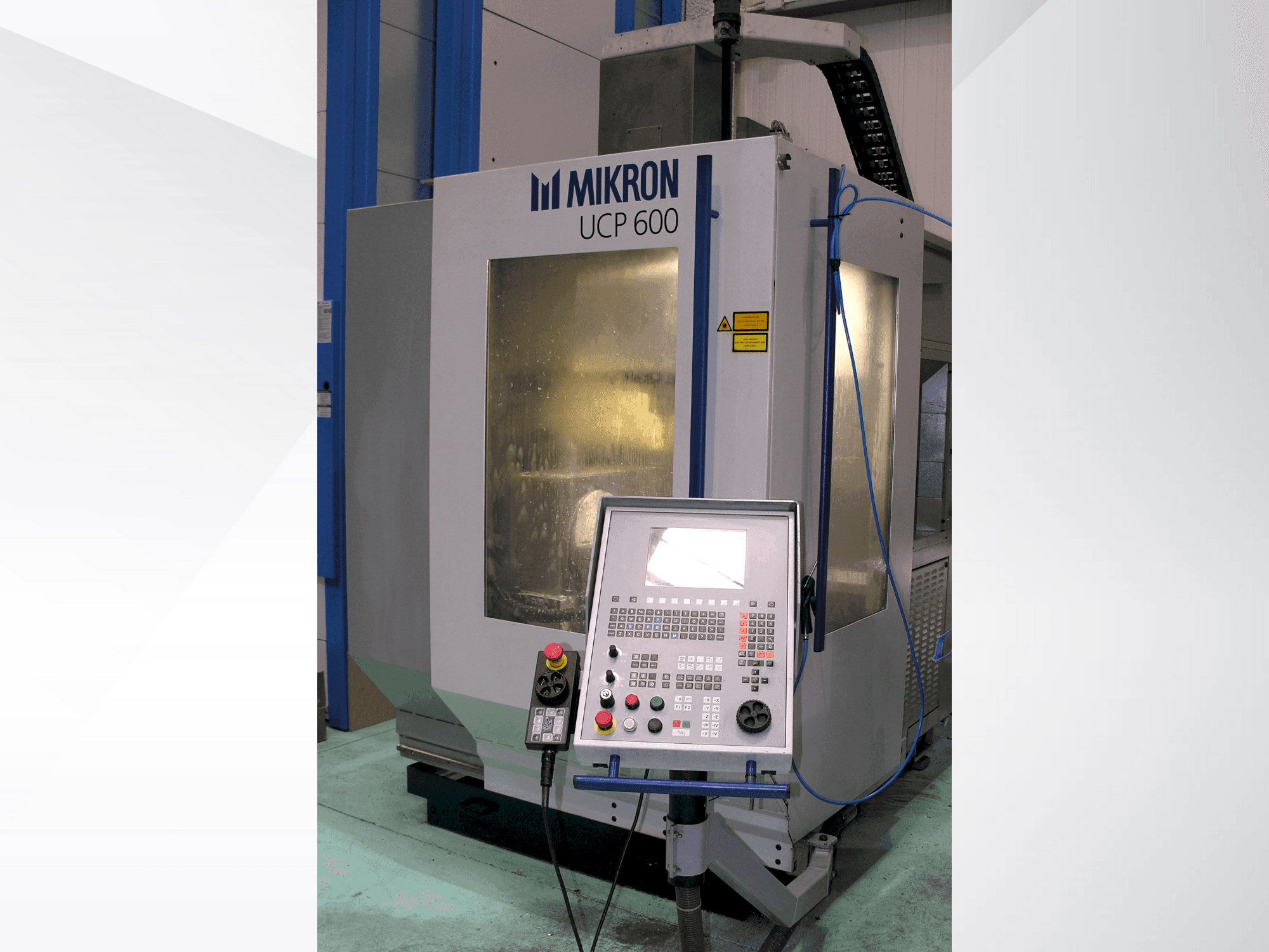 MIKRON UCP 600-maskinen framifrån