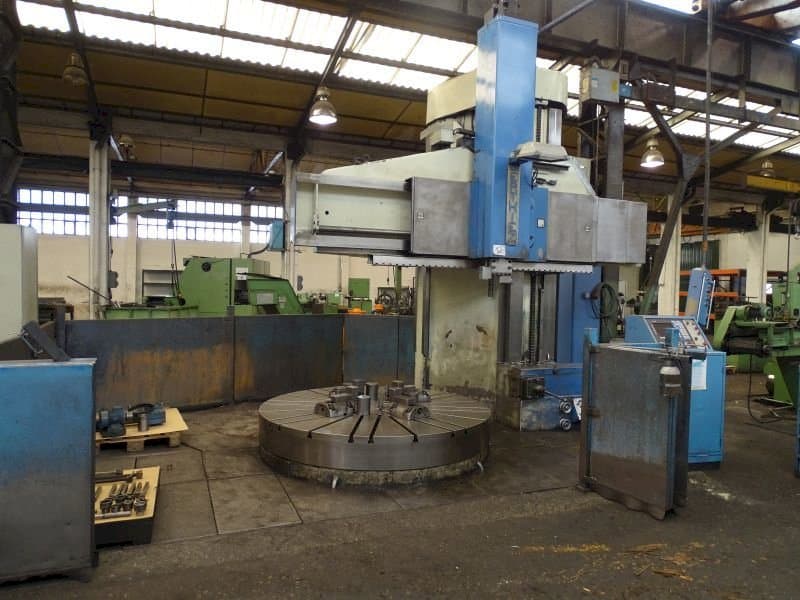 Berthiez BM 225-maskinen framifrån