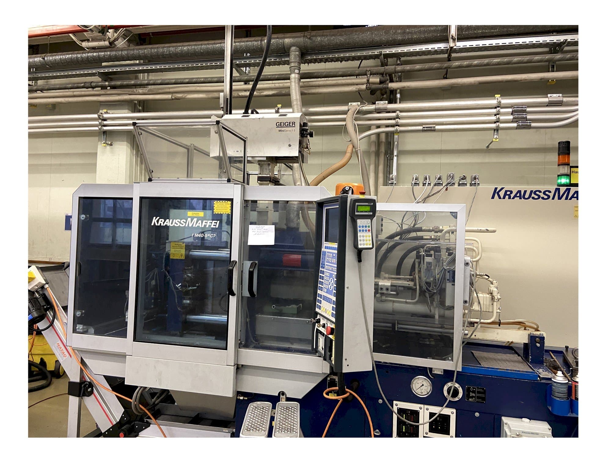 Krauss Maffei 40-55 C2-maskinen framifrån