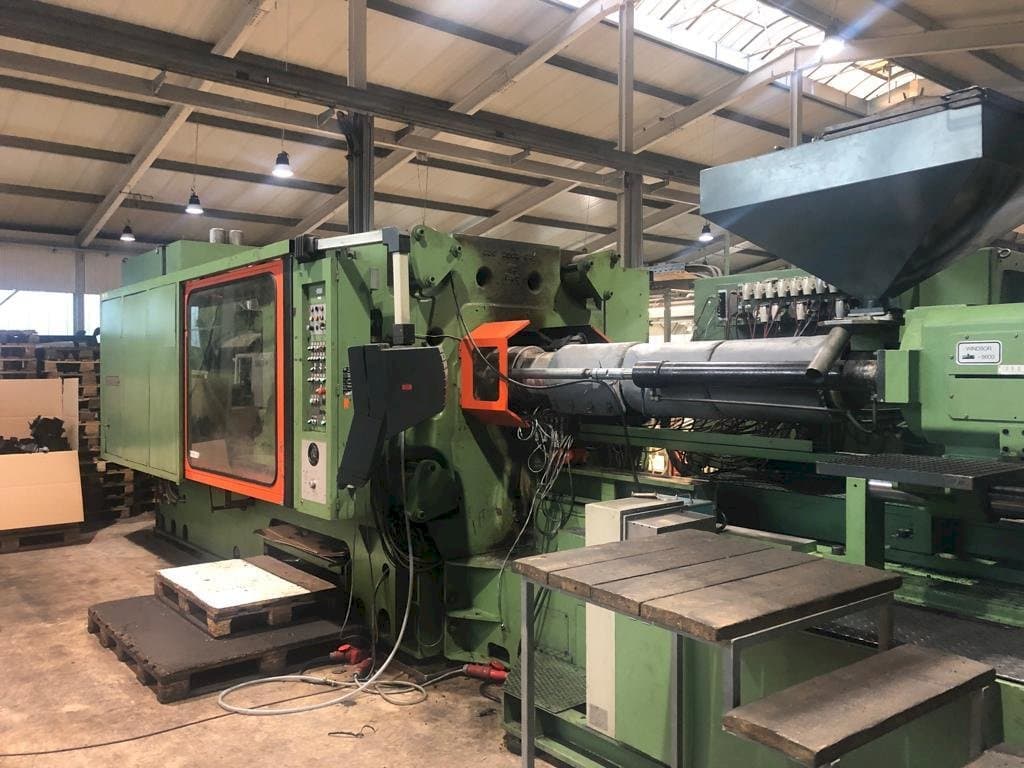 Windsor W1000-maskinen sedd från vänster sida