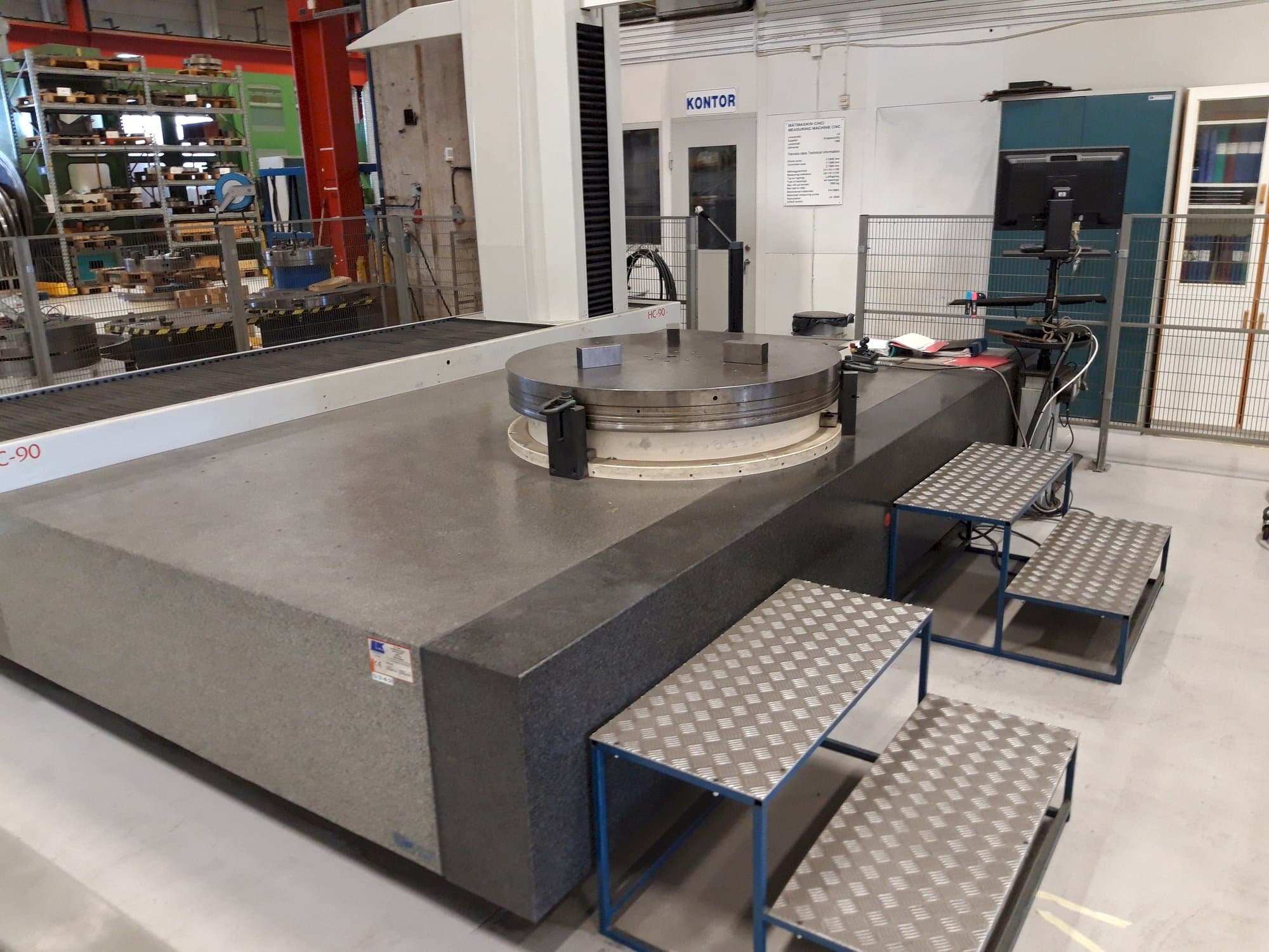 LK HC90-maskinen framifrån