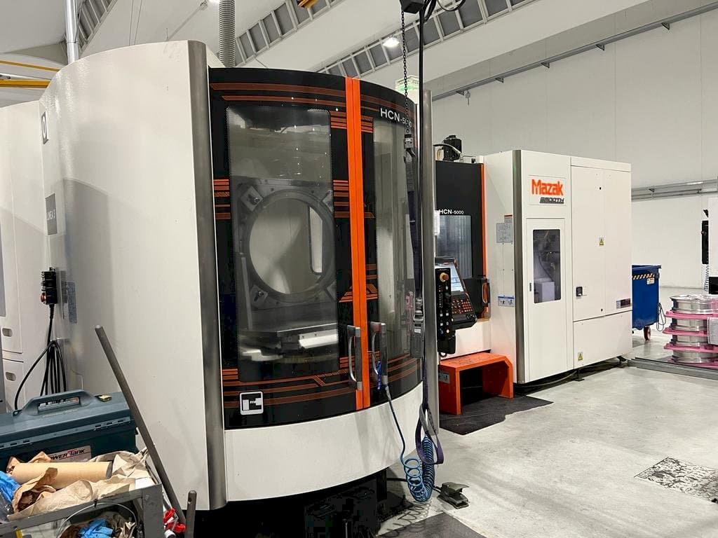 Mazak HCN-5000-maskinen framifrån