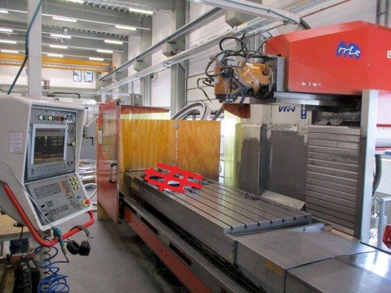 MTE BF-2700-maskinen framifrån